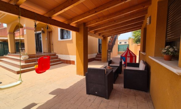 Villa - Wiederverkauf - Torrevieja - Costa Blanca