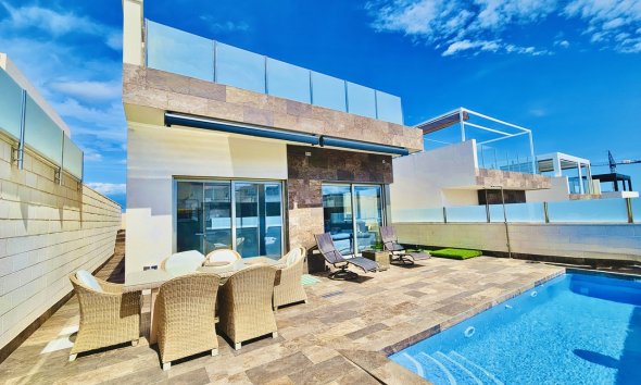 Villa - Wiederverkauf - Villamartin - Costa Blanca
