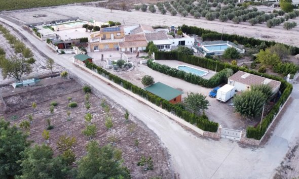 Villa - Wiederverkauf - Villena - Inland