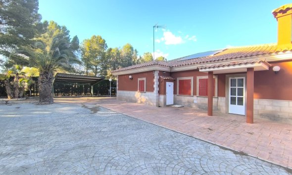 Villa - Wiederverkauf - Yecla - Inland