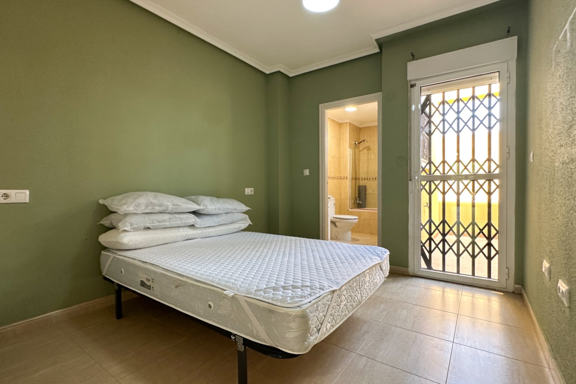 Wiederverkauf - Bungalow -
Daya Nueva - Costa Blanca