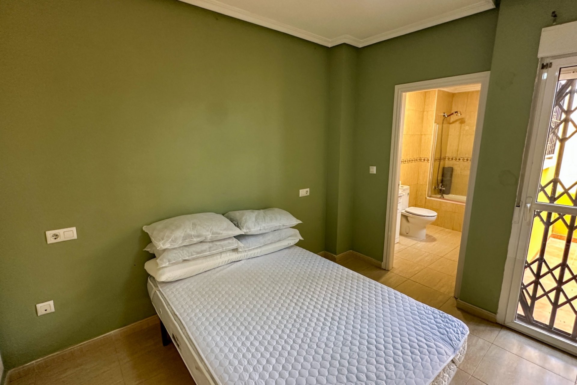 Wiederverkauf - Bungalow -
Daya Nueva - Costa Blanca