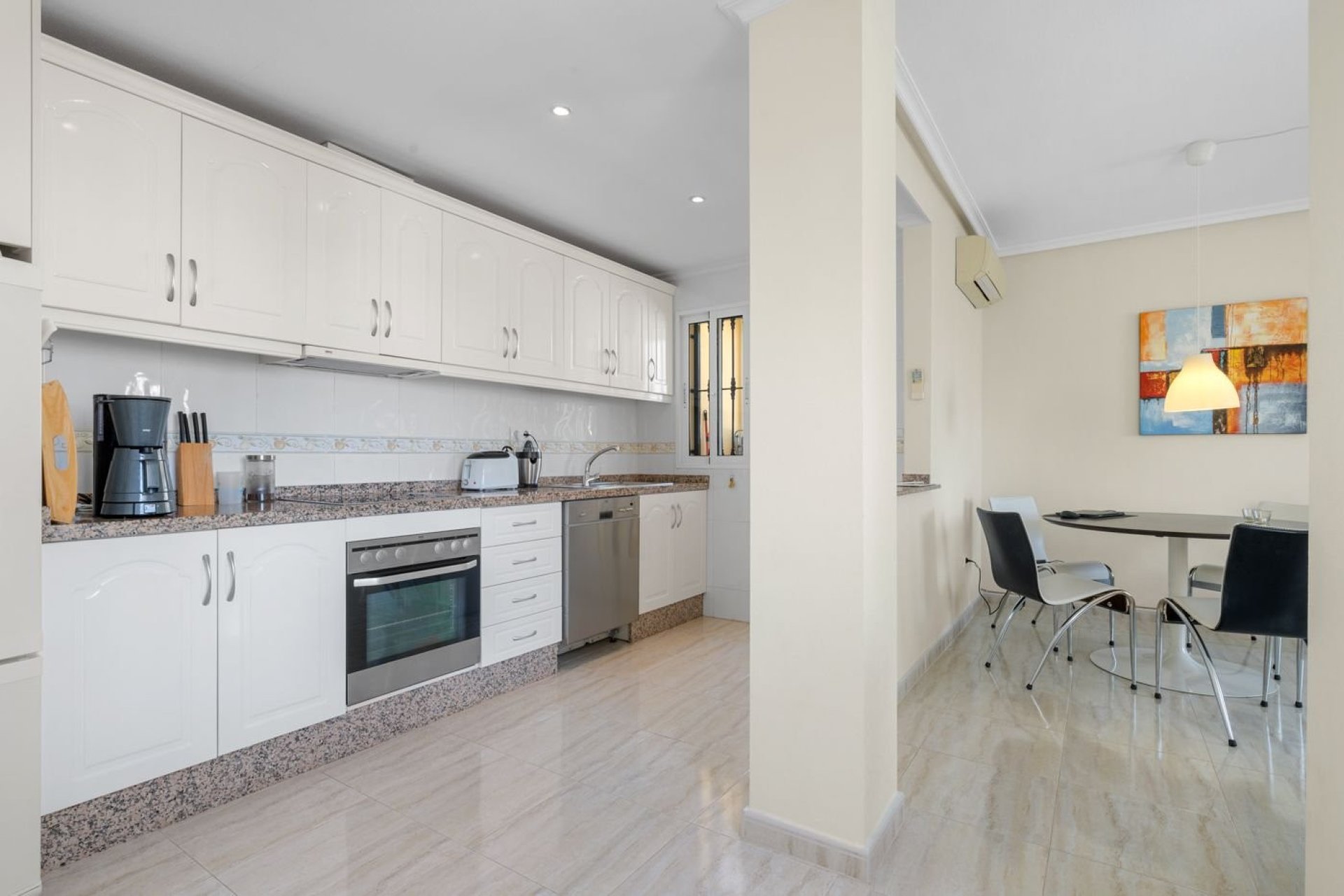 Wiederverkauf - Bungalow -
Orihuela Costa - Costa Blanca