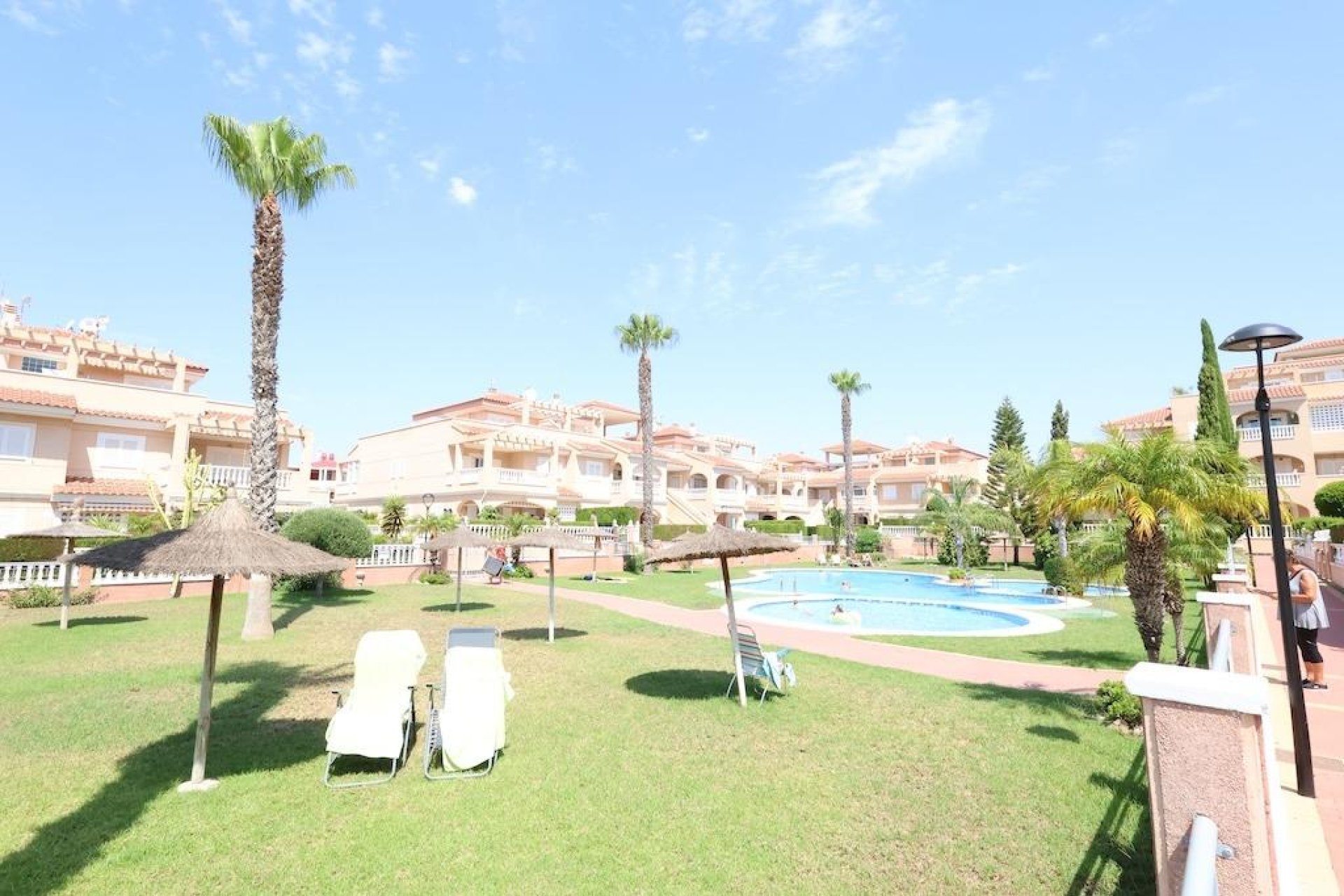 Wiederverkauf - Bungalow -
Orihuela Costa - Costa Blanca