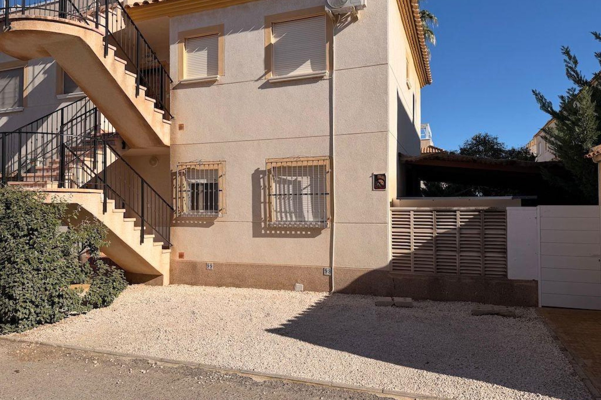 Wiederverkauf - Bungalow -
Orihuela Costa - Costa Blanca