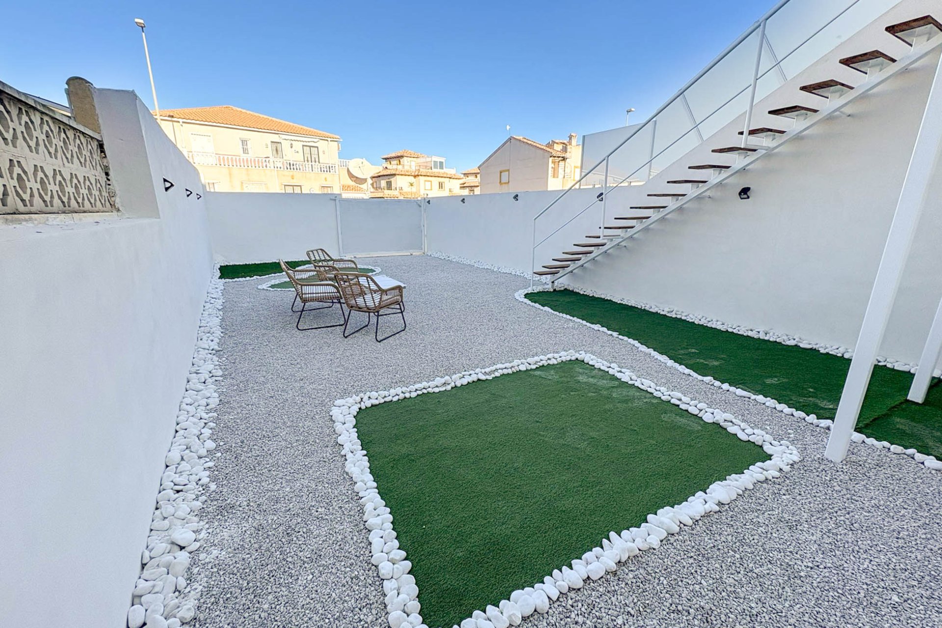 Wiederverkauf - Bungalow -
Orihuela Costa - Costa Blanca