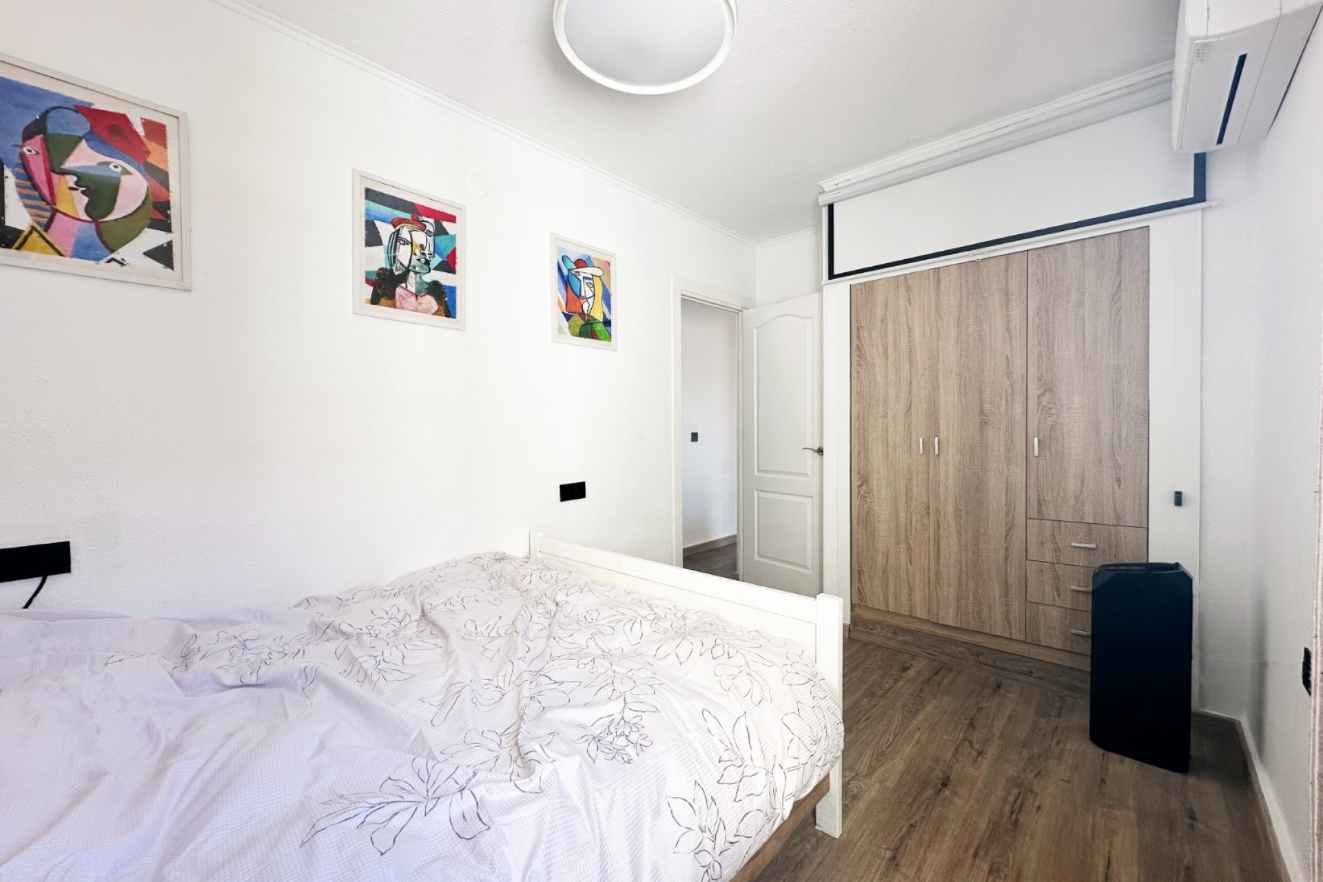 Wiederverkauf - Bungalow -
Orihuela Costa - Costa Blanca