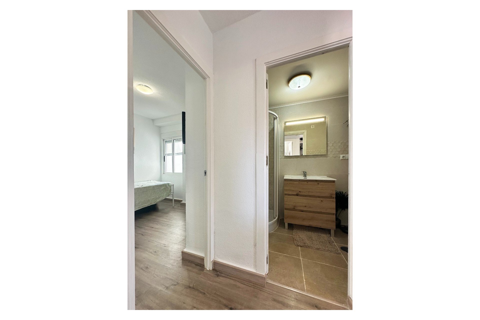 Wiederverkauf - Bungalow -
Orihuela Costa - Costa Blanca