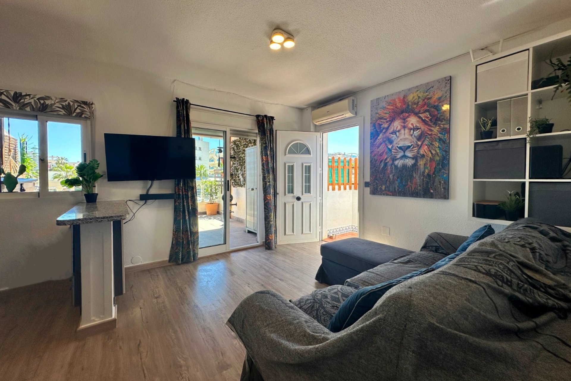 Wiederverkauf - Bungalow -
Orihuela Costa - Costa Blanca