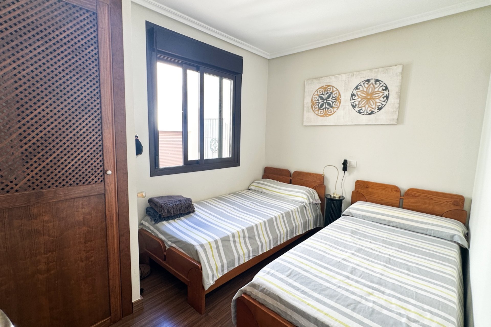 Wiederverkauf - Bungalow -
Orihuela Costa - Costa Blanca