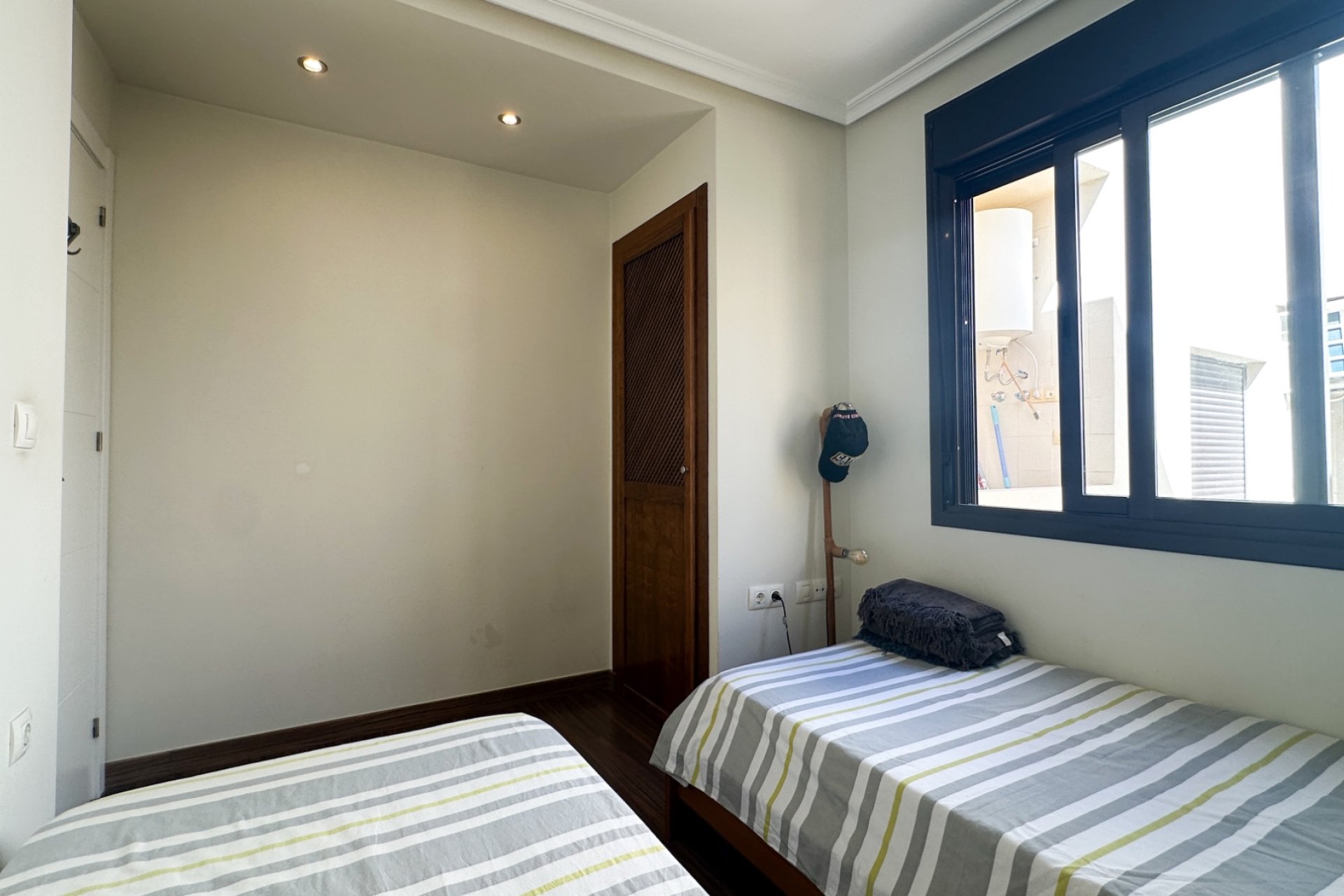 Wiederverkauf - Bungalow -
Orihuela Costa - Costa Blanca