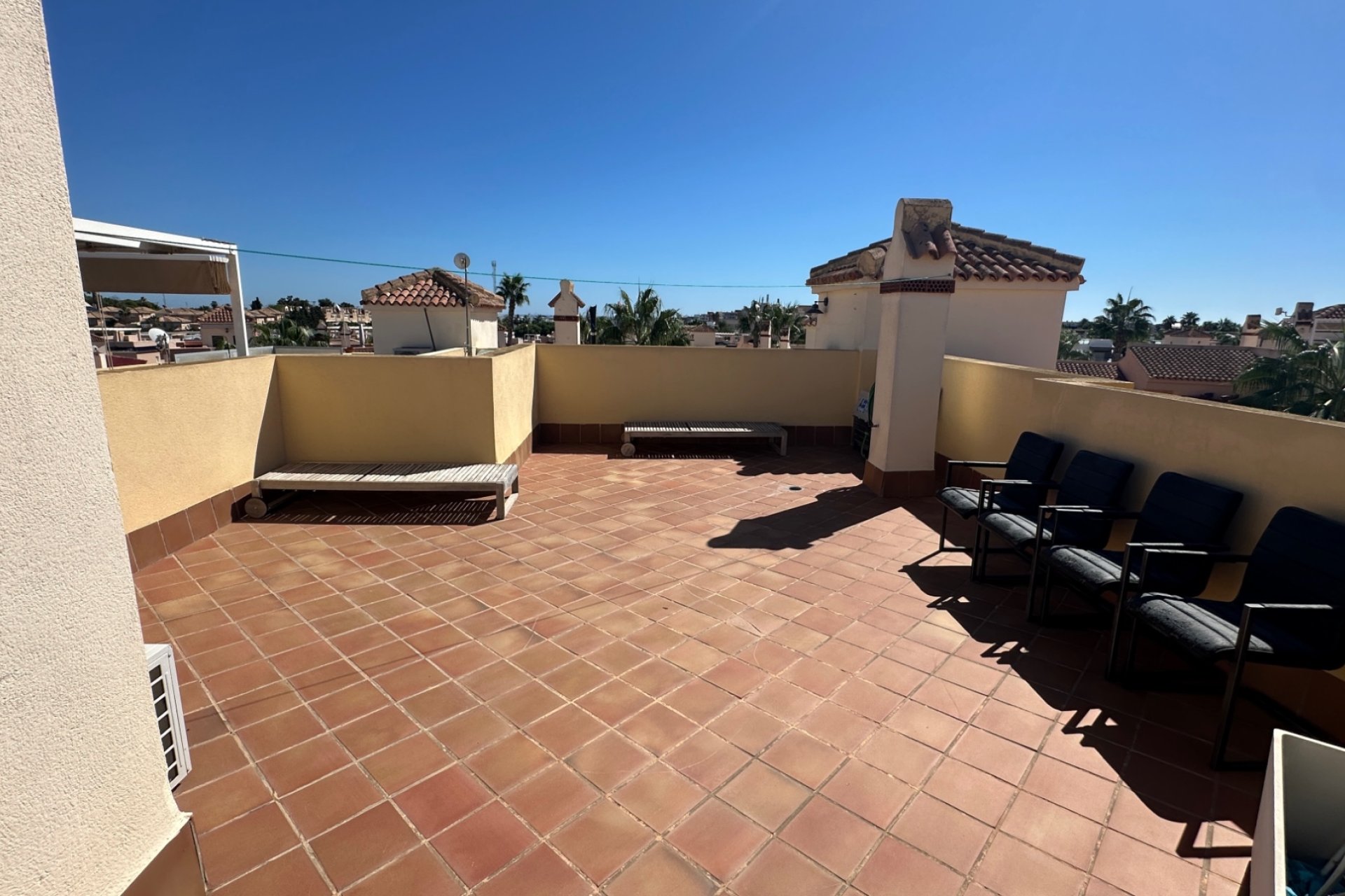 Wiederverkauf - Bungalow -
Orihuela Costa - Costa Blanca