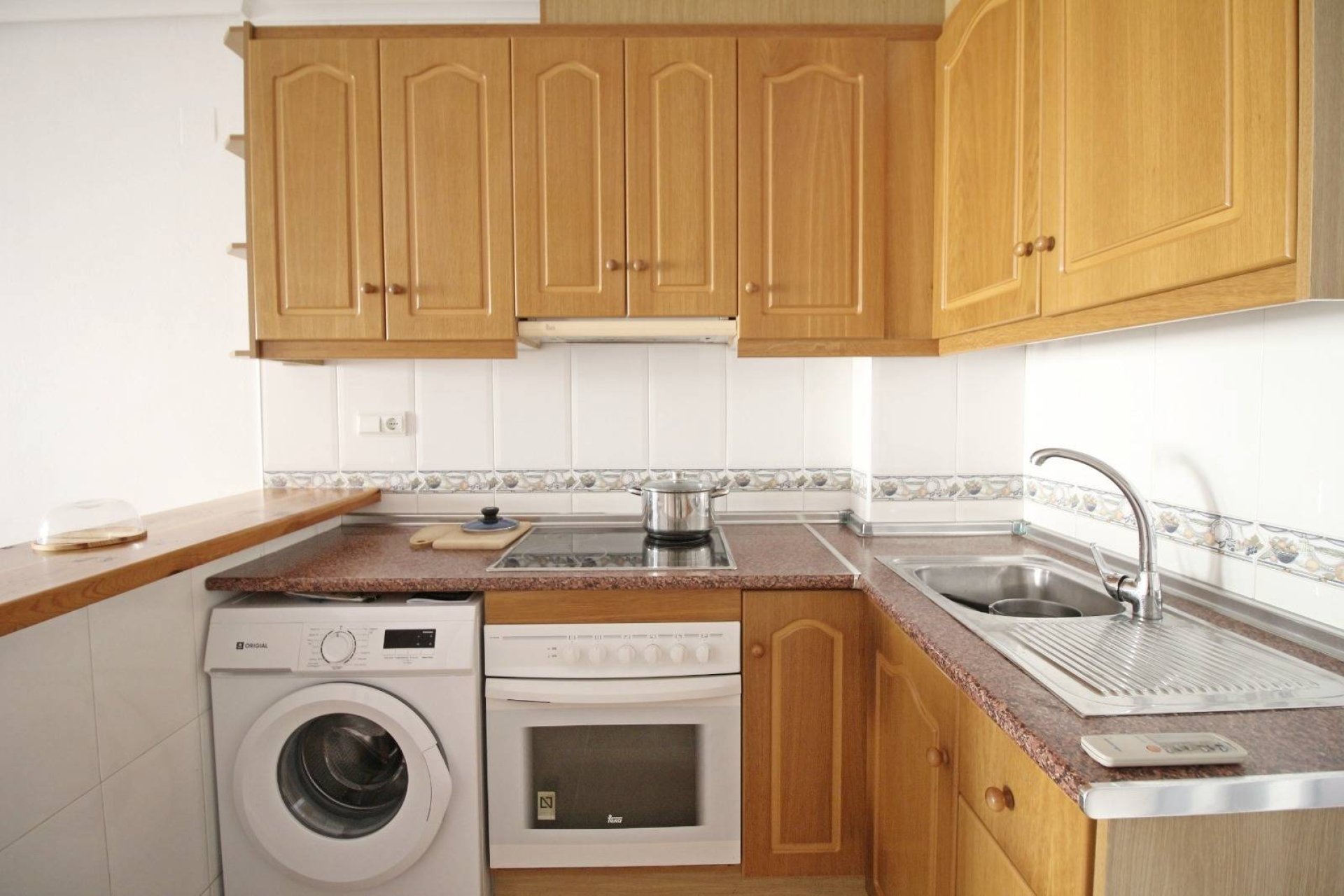 Wiederverkauf - Bungalow -
Orihuela Costa - La Florida