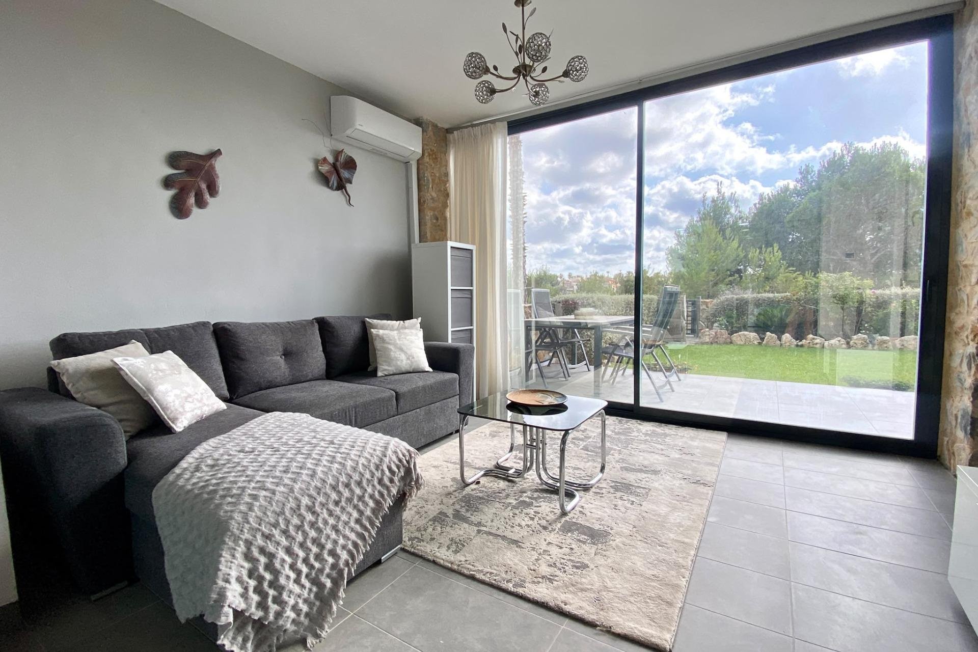 Wiederverkauf - Bungalow -
Orihuela Costa - Las Ramblas