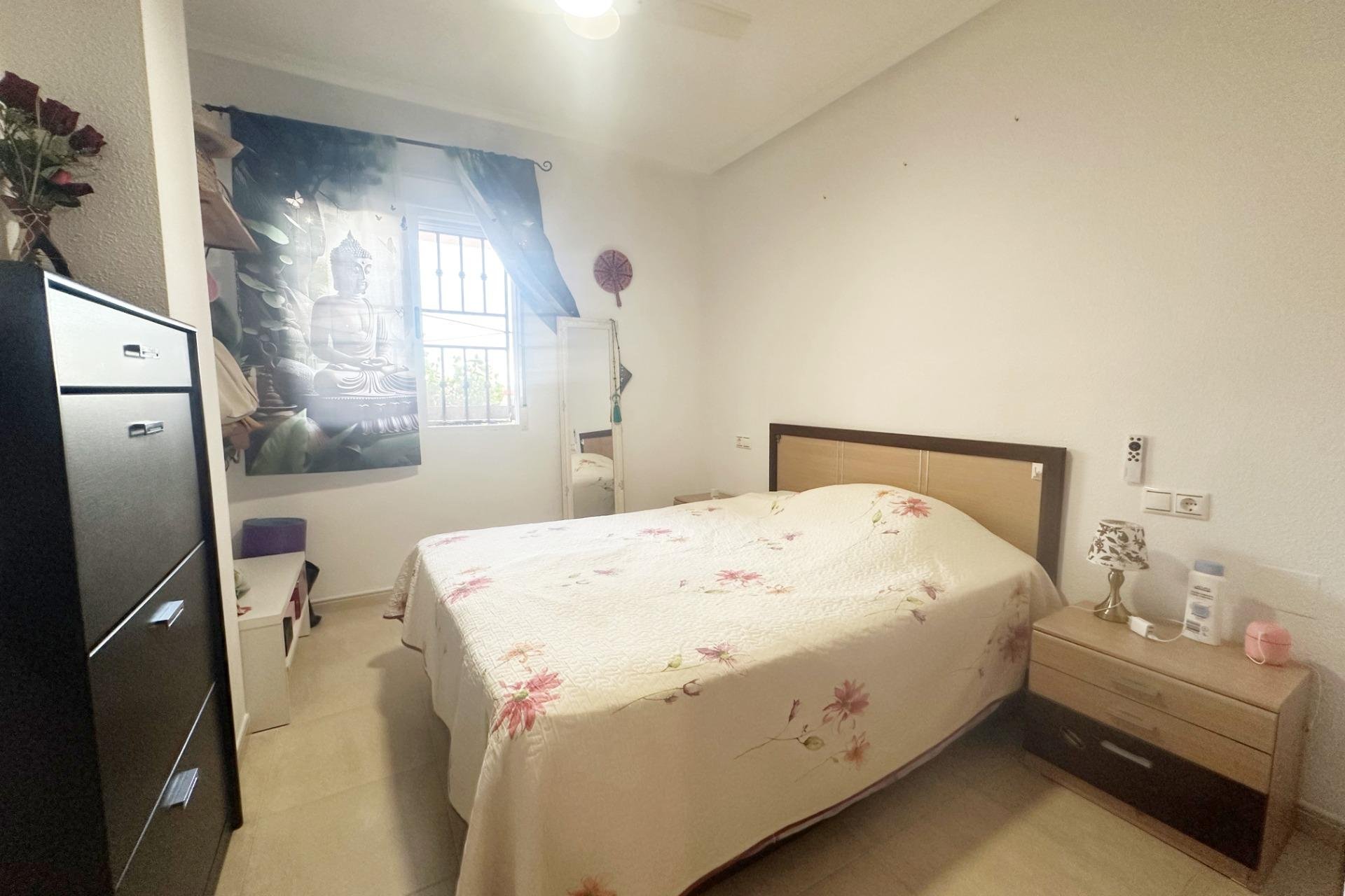 Wiederverkauf - Bungalow -
Orihuela Costa - Los Altos