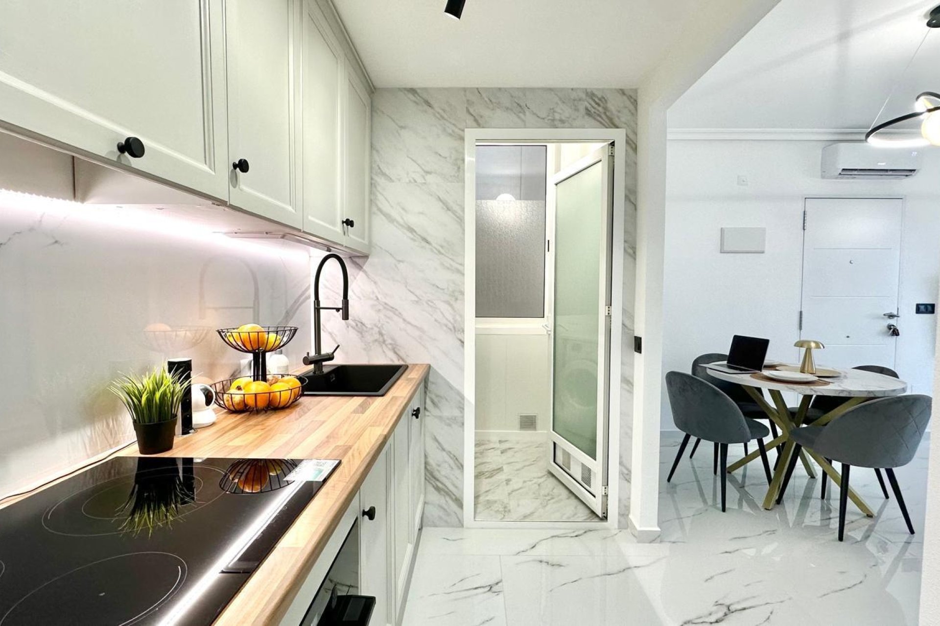 Wiederverkauf - Bungalow -
Orihuela Costa - Playa Flamenca Norte