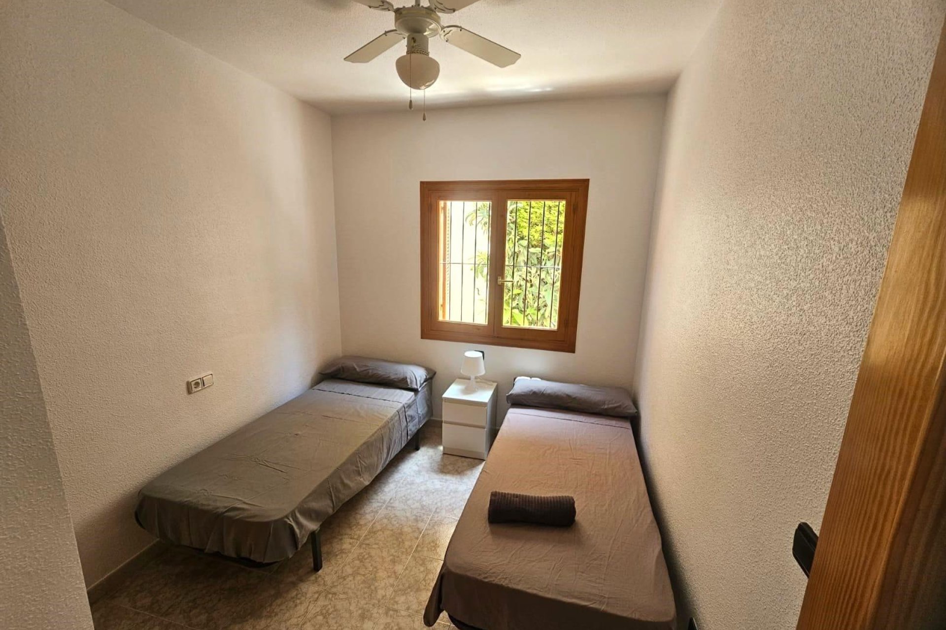 Wiederverkauf - Bungalow -
Orihuela Costa - Playa Flamenca