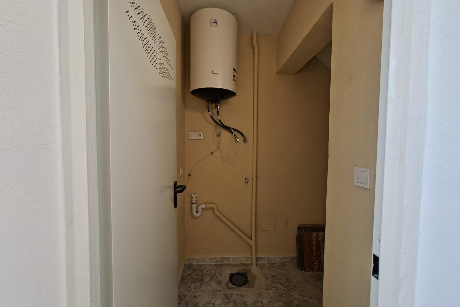 Wiederverkauf - Bungalow -
Orihuela Costa - Punta Prima
