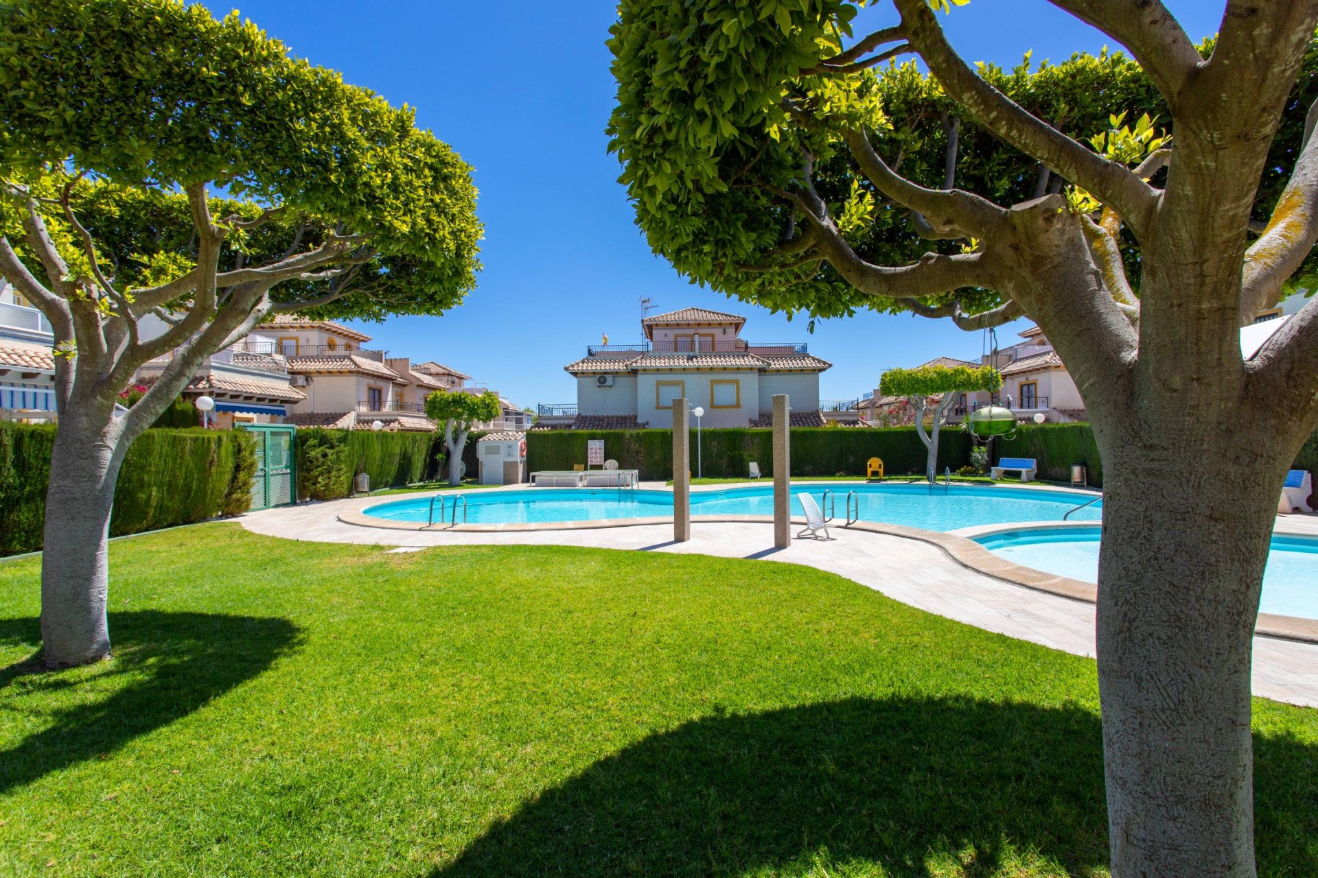 Wiederverkauf - Bungalow -
Orihuela Costa - Rocio Del Mar
