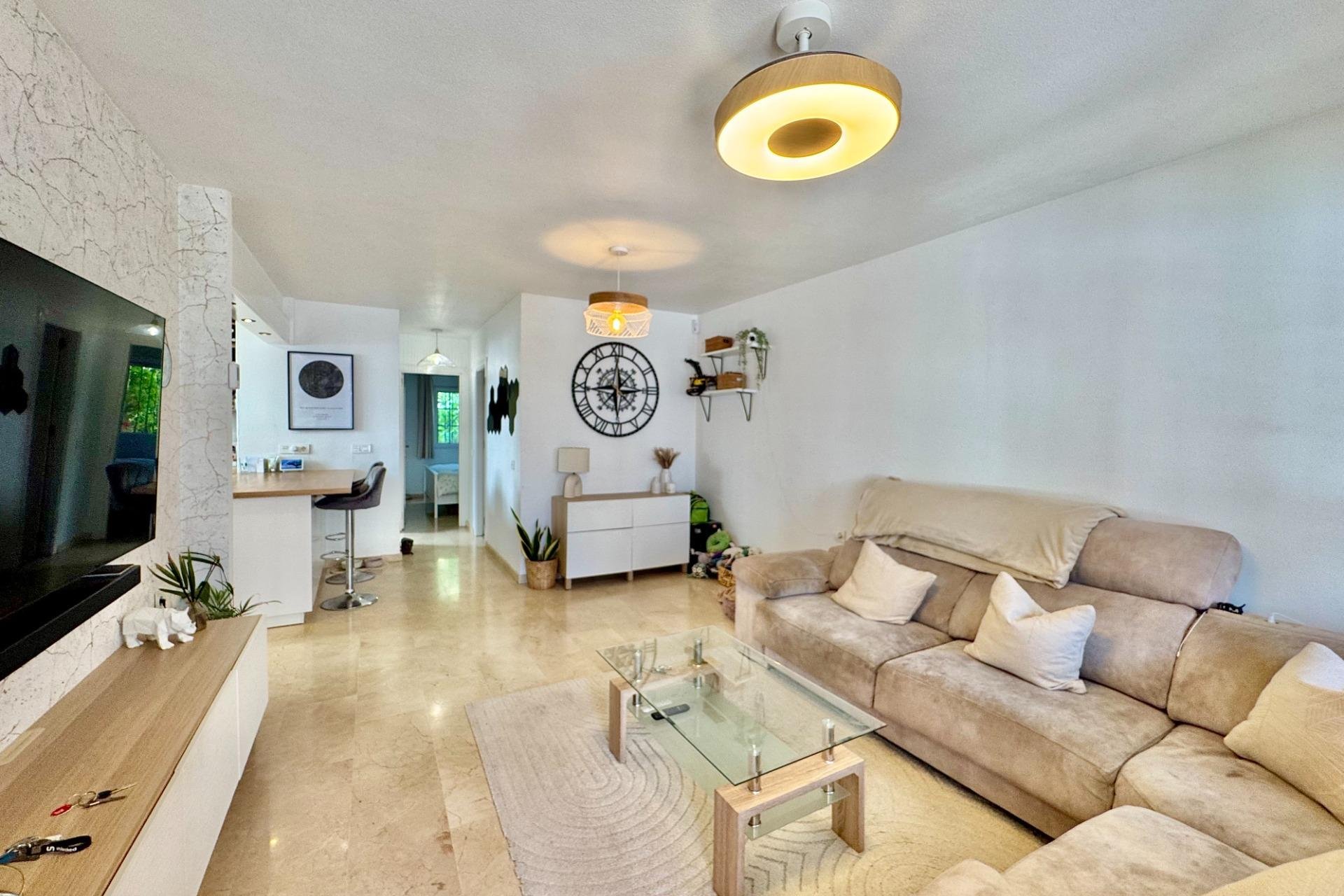 Wiederverkauf - Bungalow -
Orihuela Costa - Villamartín-las Filipinas