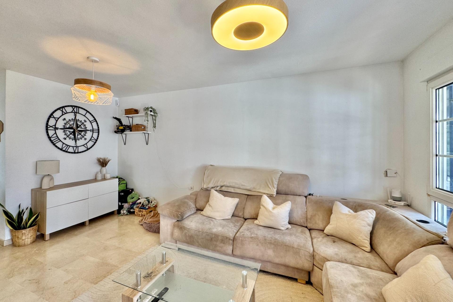 Wiederverkauf - Bungalow -
Orihuela Costa - Villamartín-las Filipinas