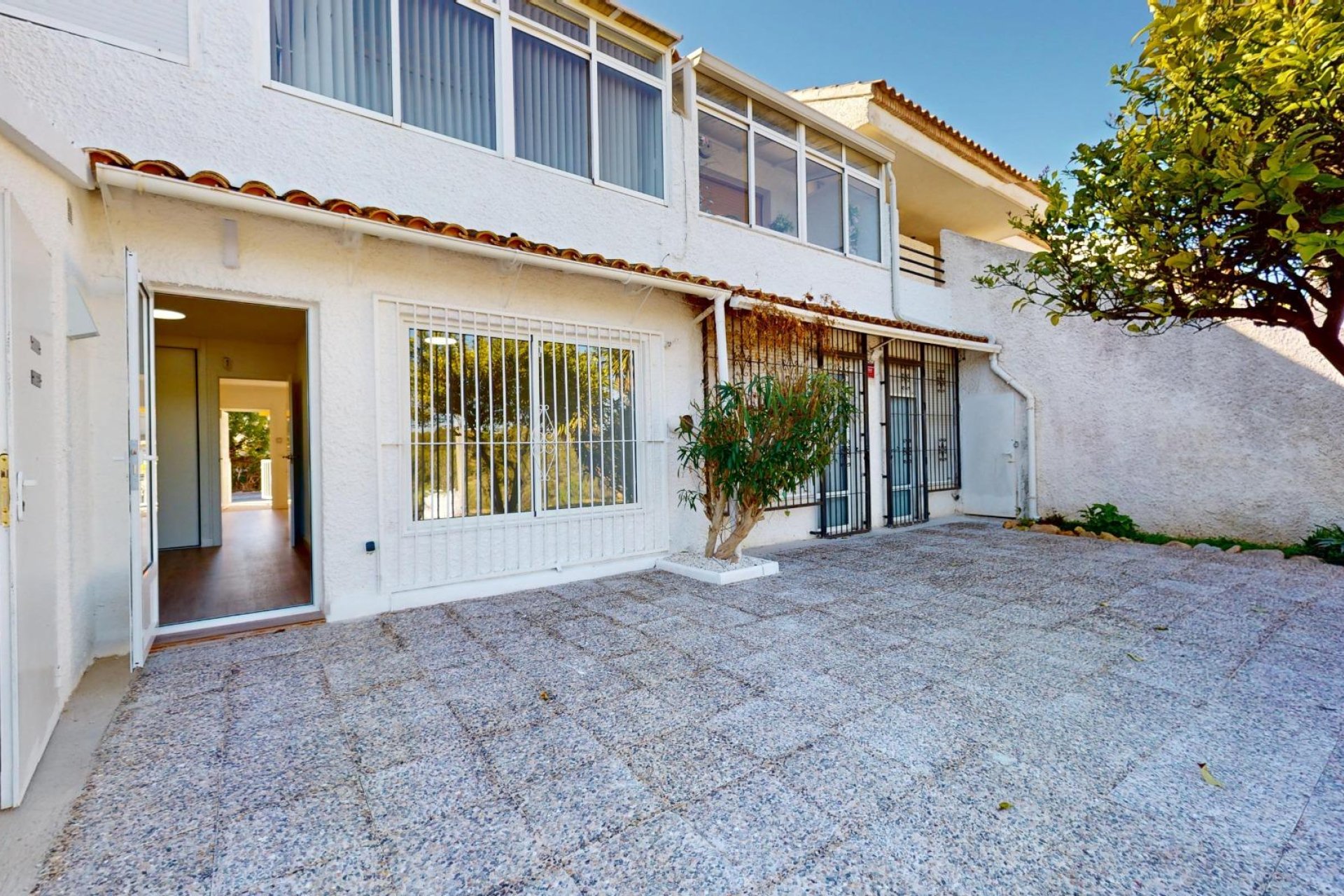 Wiederverkauf - Bungalow -
Orihuela Costa - Villamartín