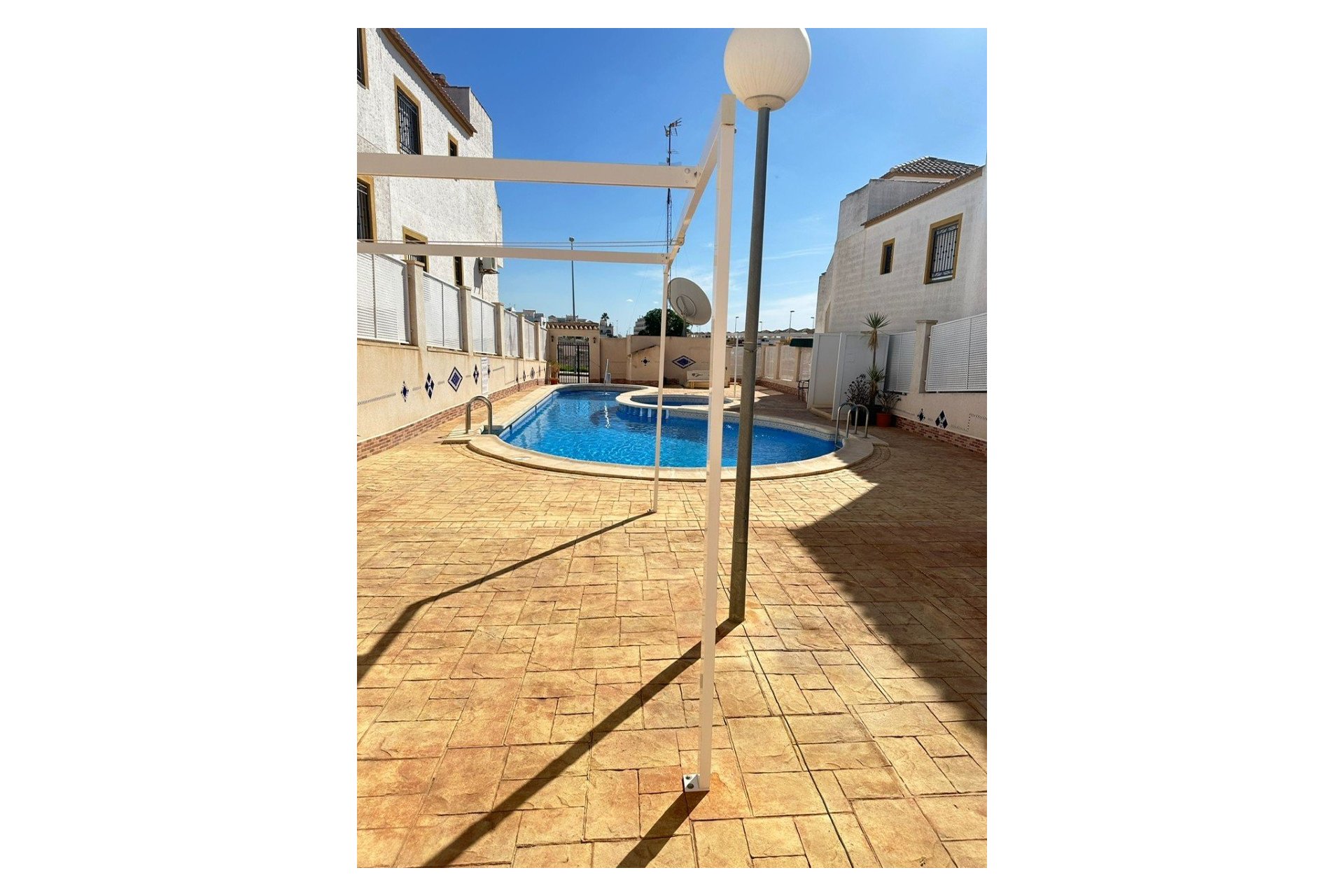 Wiederverkauf - Bungalow -
Orihuela - Inland