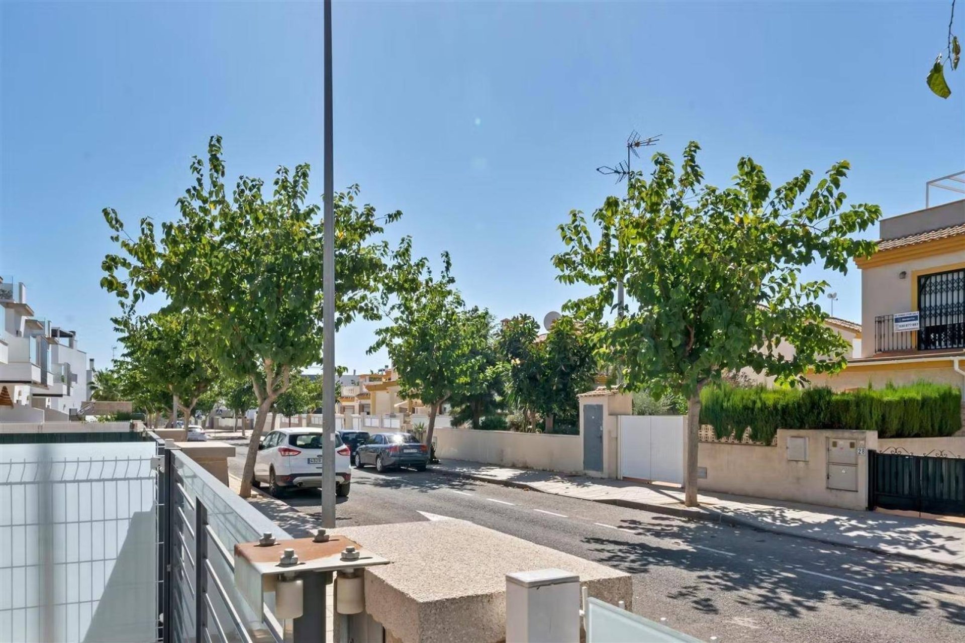 Wiederverkauf - Bungalow -
Pilar de la Horadada - Zona Pueblo