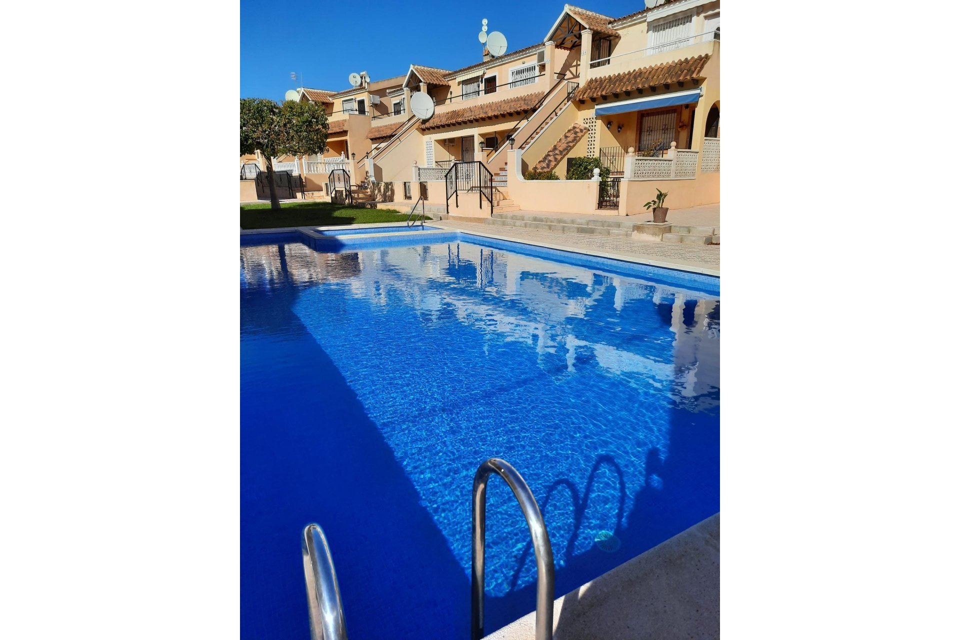 Wiederverkauf - Bungalow -
San Miguel de Salinas - Costa Blanca Sur