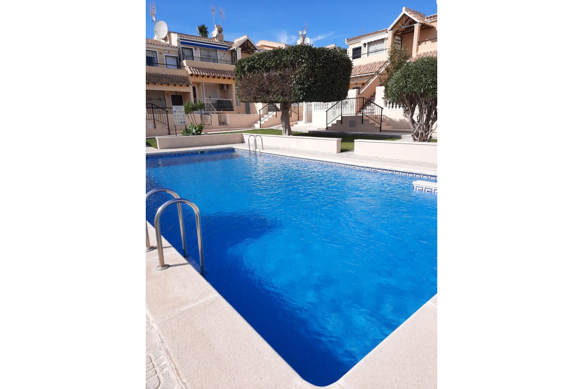 Wiederverkauf - Bungalow -
San Miguel de Salinas - Costa Blanca Sur