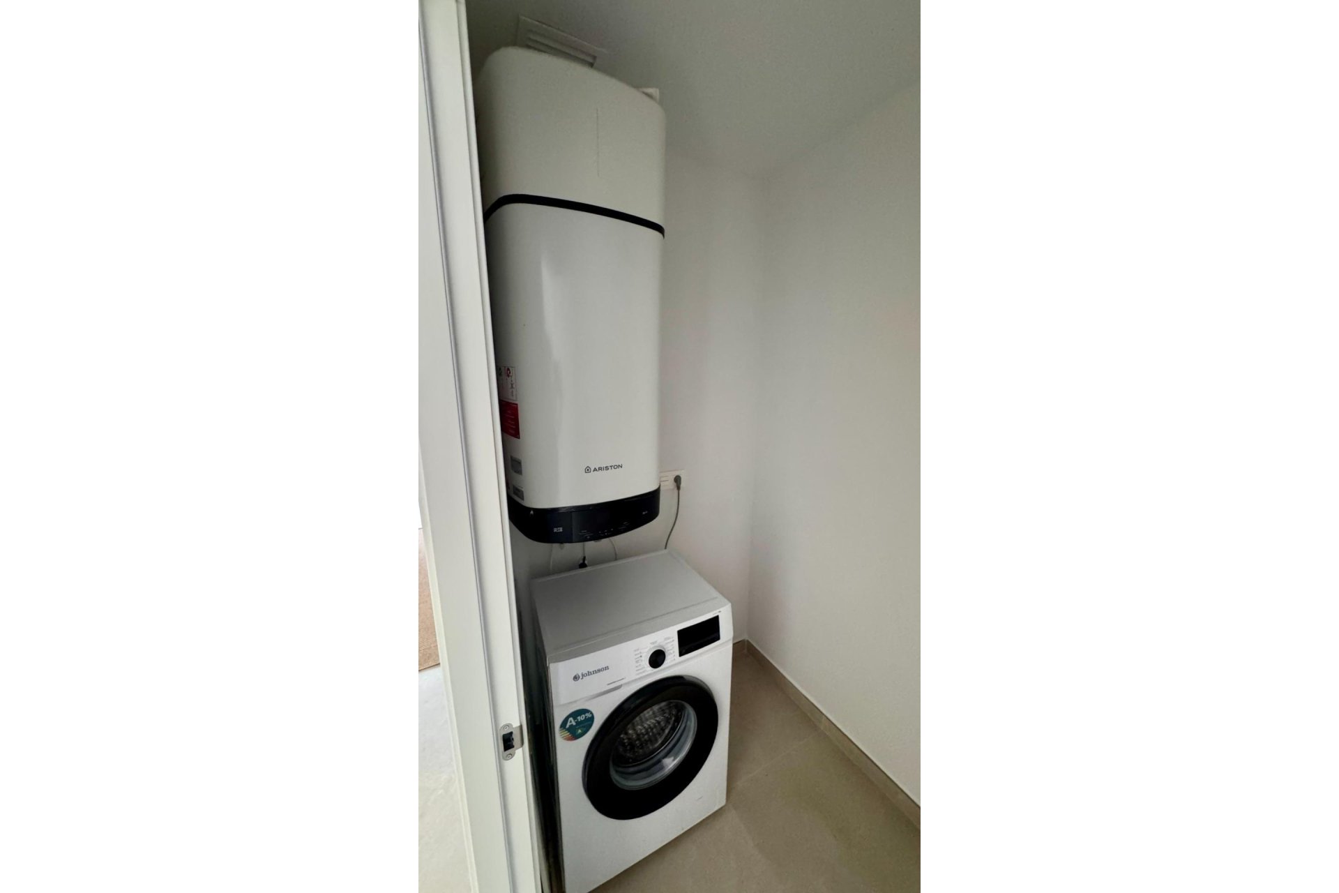 Wiederverkauf - Bungalow -
San Pedro del Pinatar - Lopagán