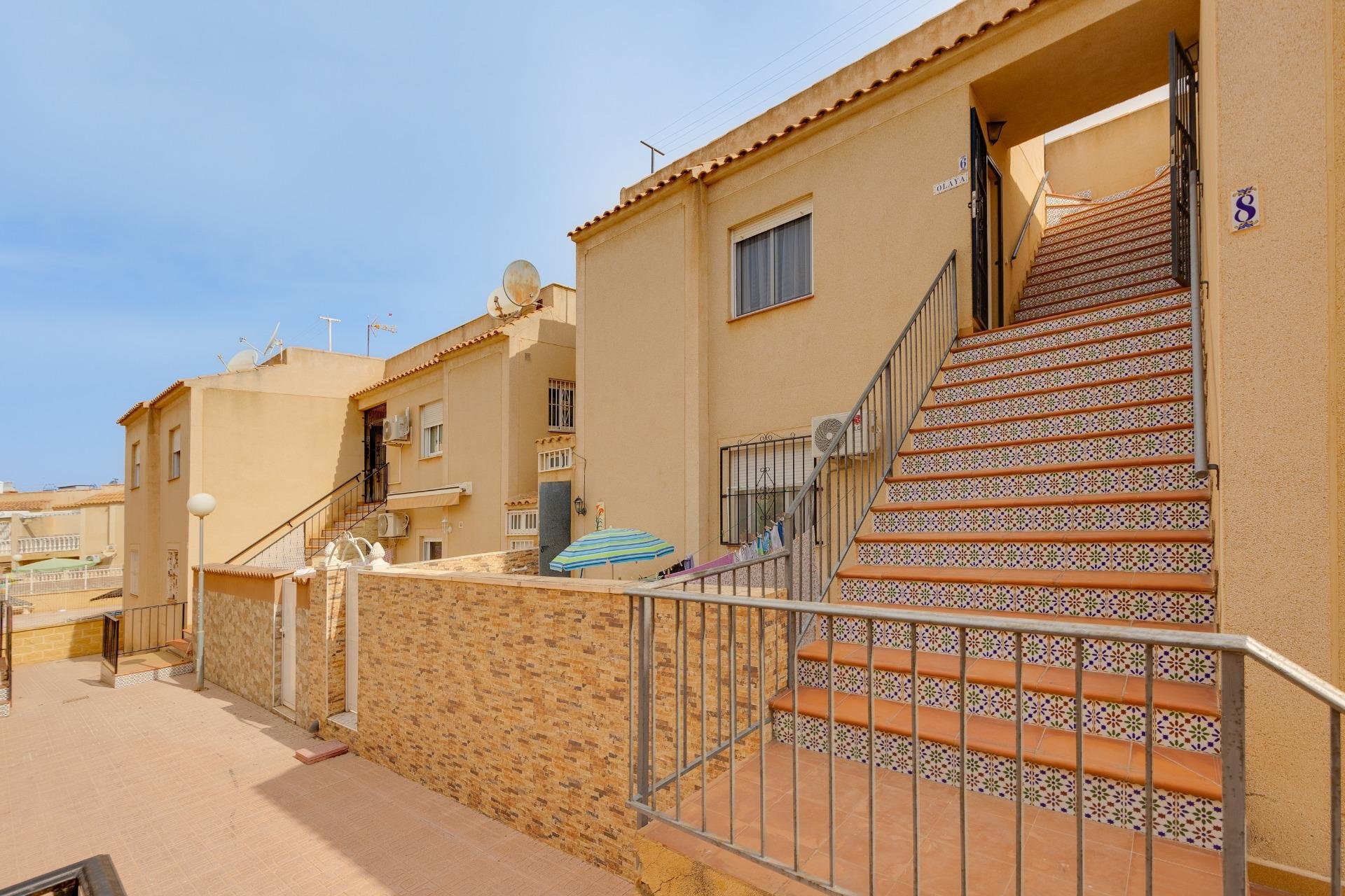 Wiederverkauf - Bungalow -
Torrevieja - Aguas Nuevas
