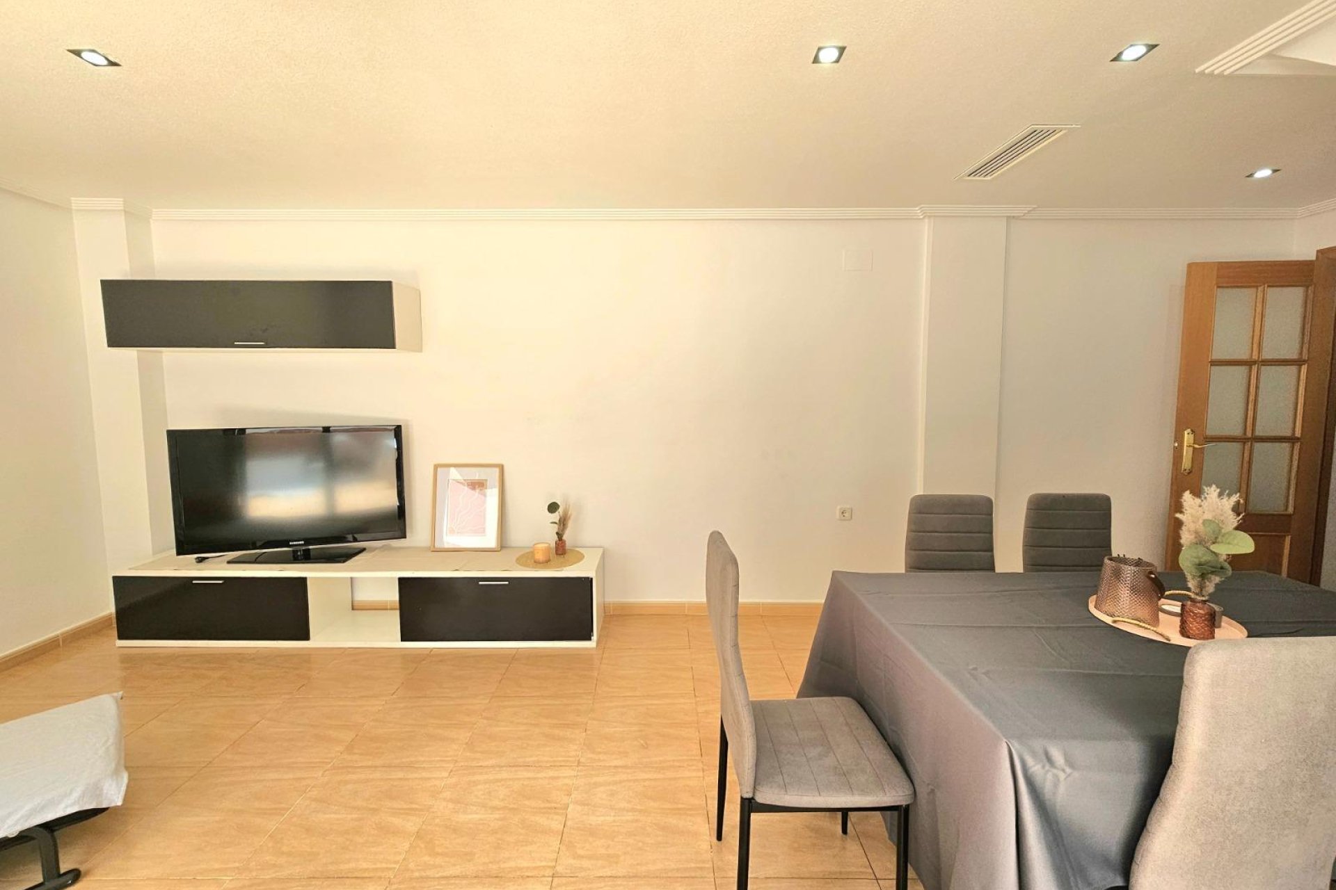 Wiederverkauf - Bungalow -
Torrevieja - Aguas Nuevas