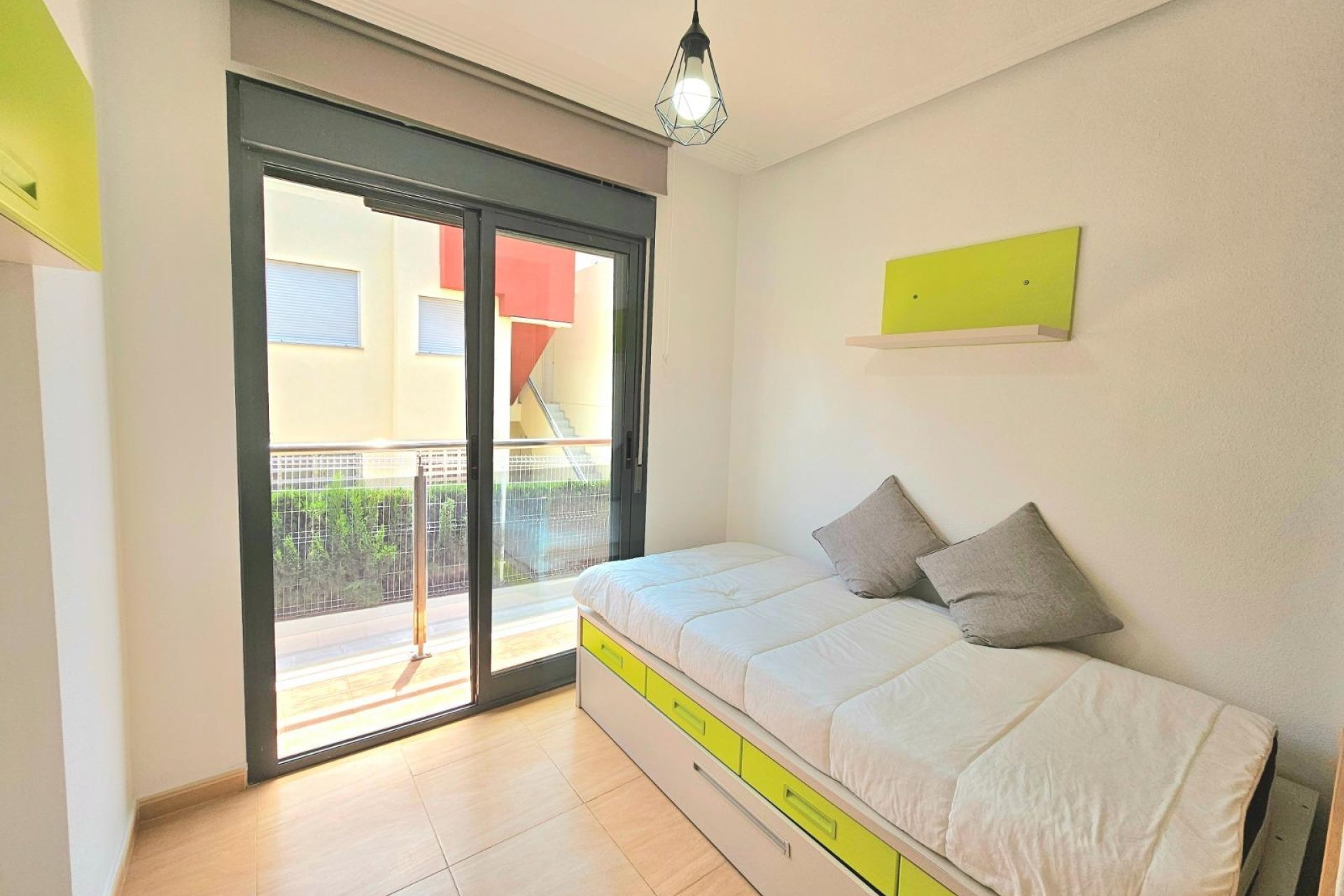 Wiederverkauf - Bungalow -
Torrevieja - Aguas Nuevas