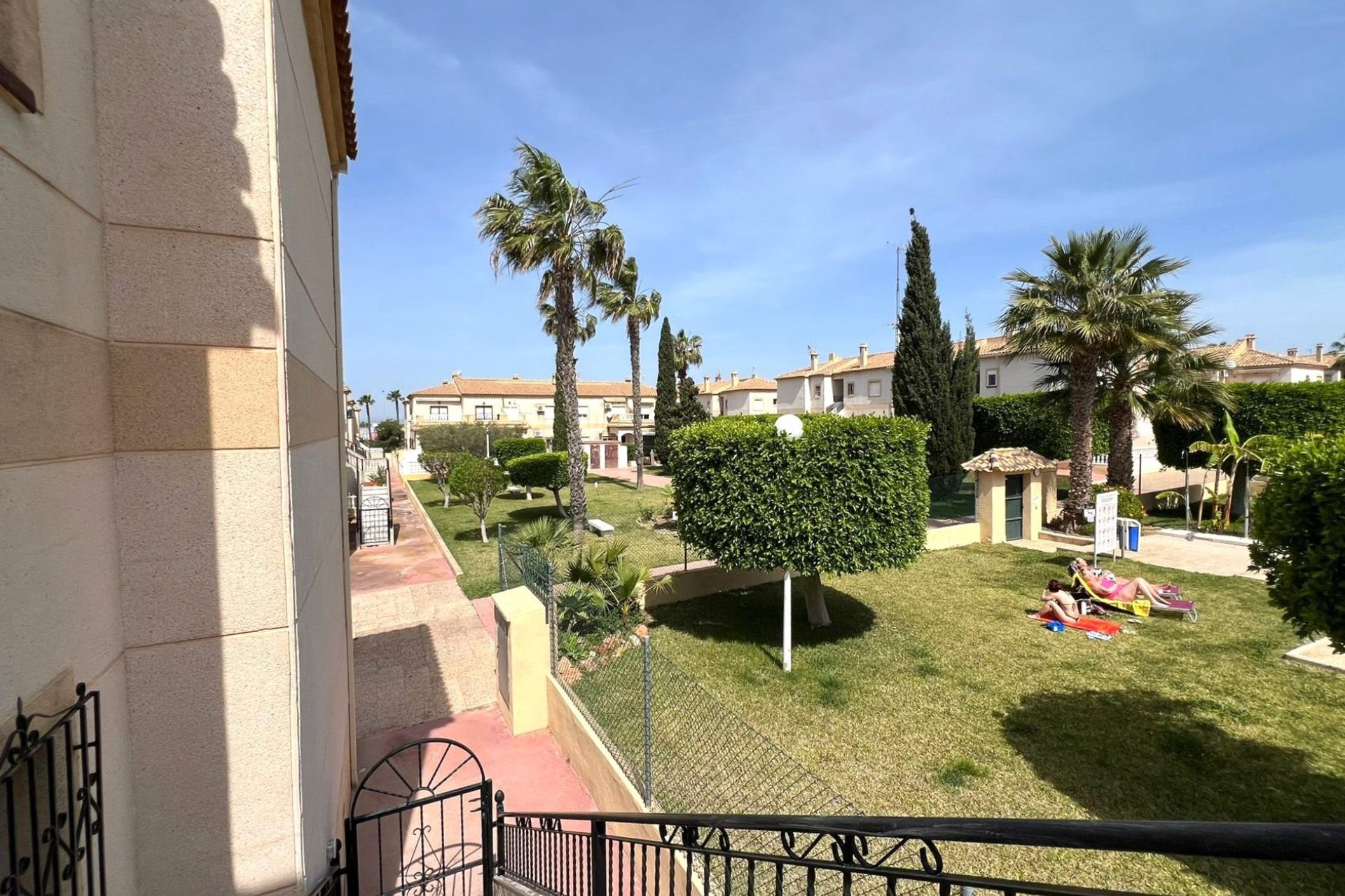 Wiederverkauf - Bungalow -
Torrevieja - Aguas Nuevas