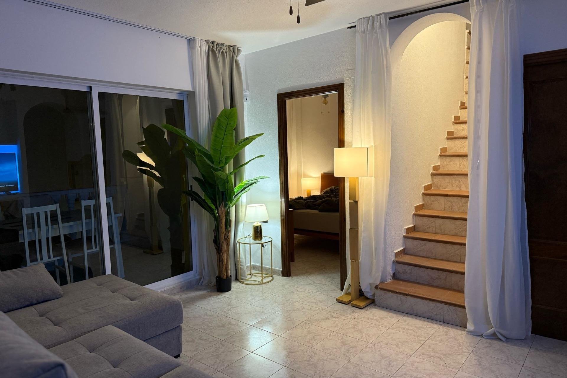 Wiederverkauf - Bungalow -
Torrevieja - Cañada Del Molino