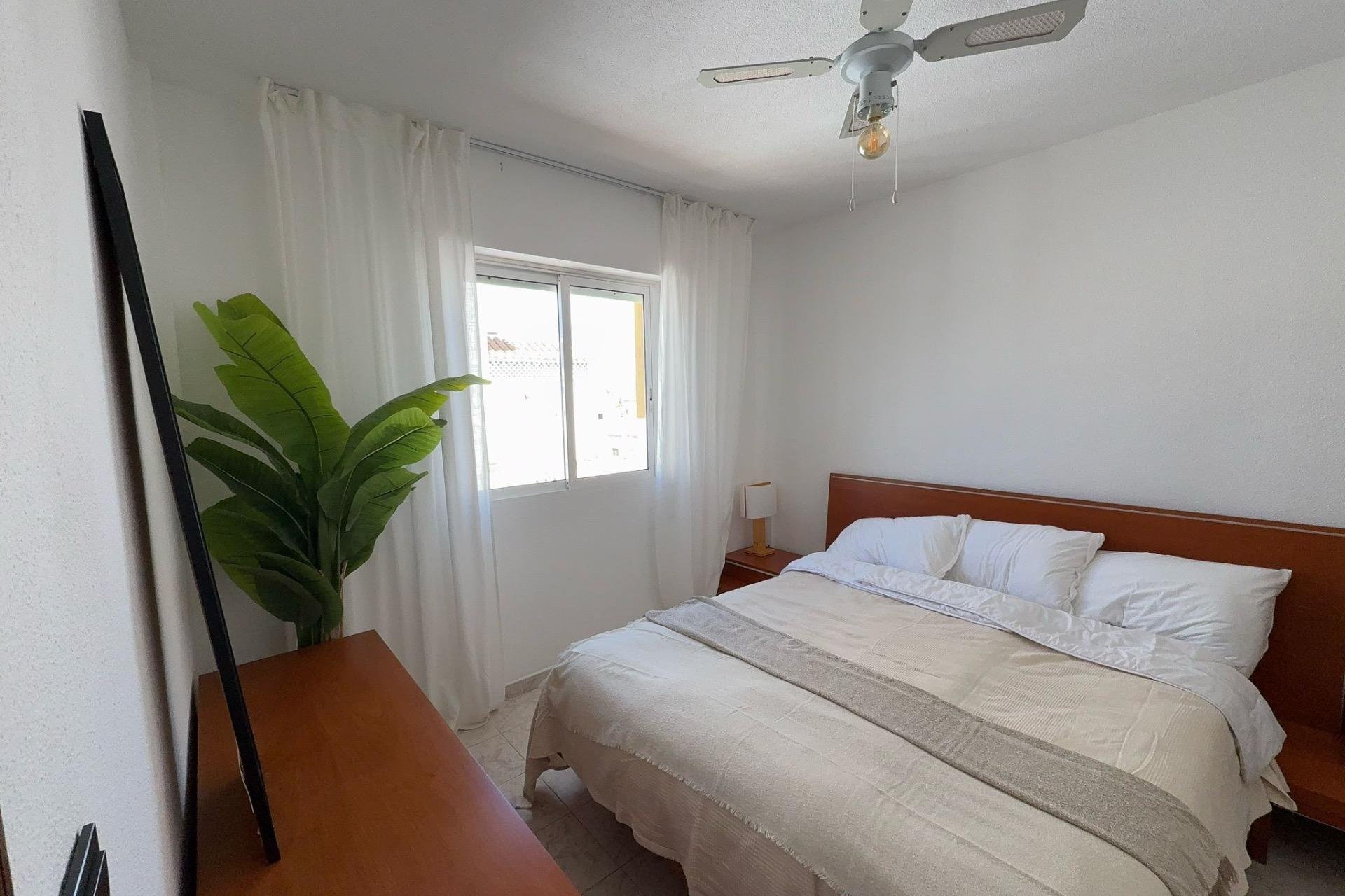 Wiederverkauf - Bungalow -
Torrevieja - Cañada Del Molino