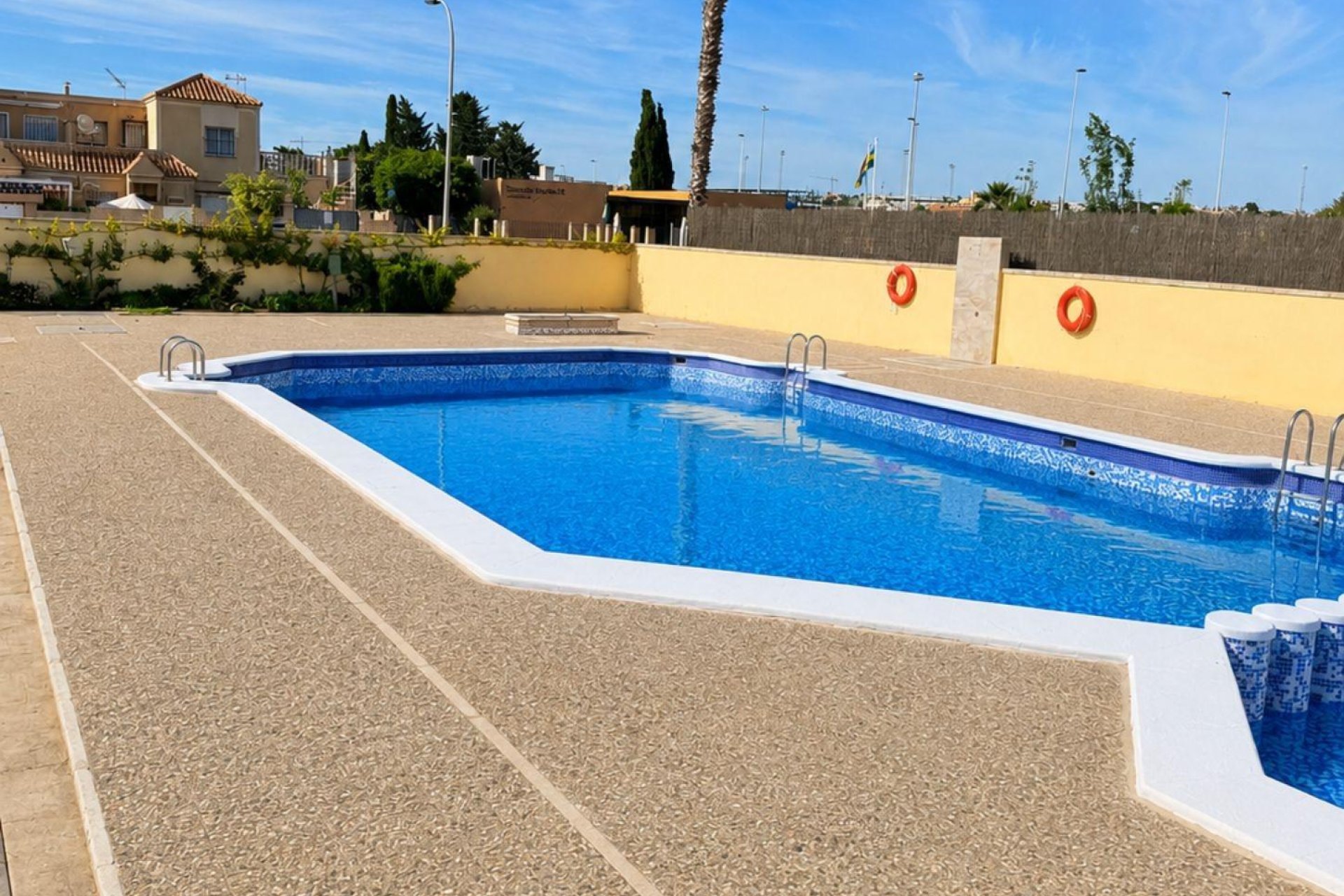 Wiederverkauf - Bungalow -
Torrevieja - Carrefour