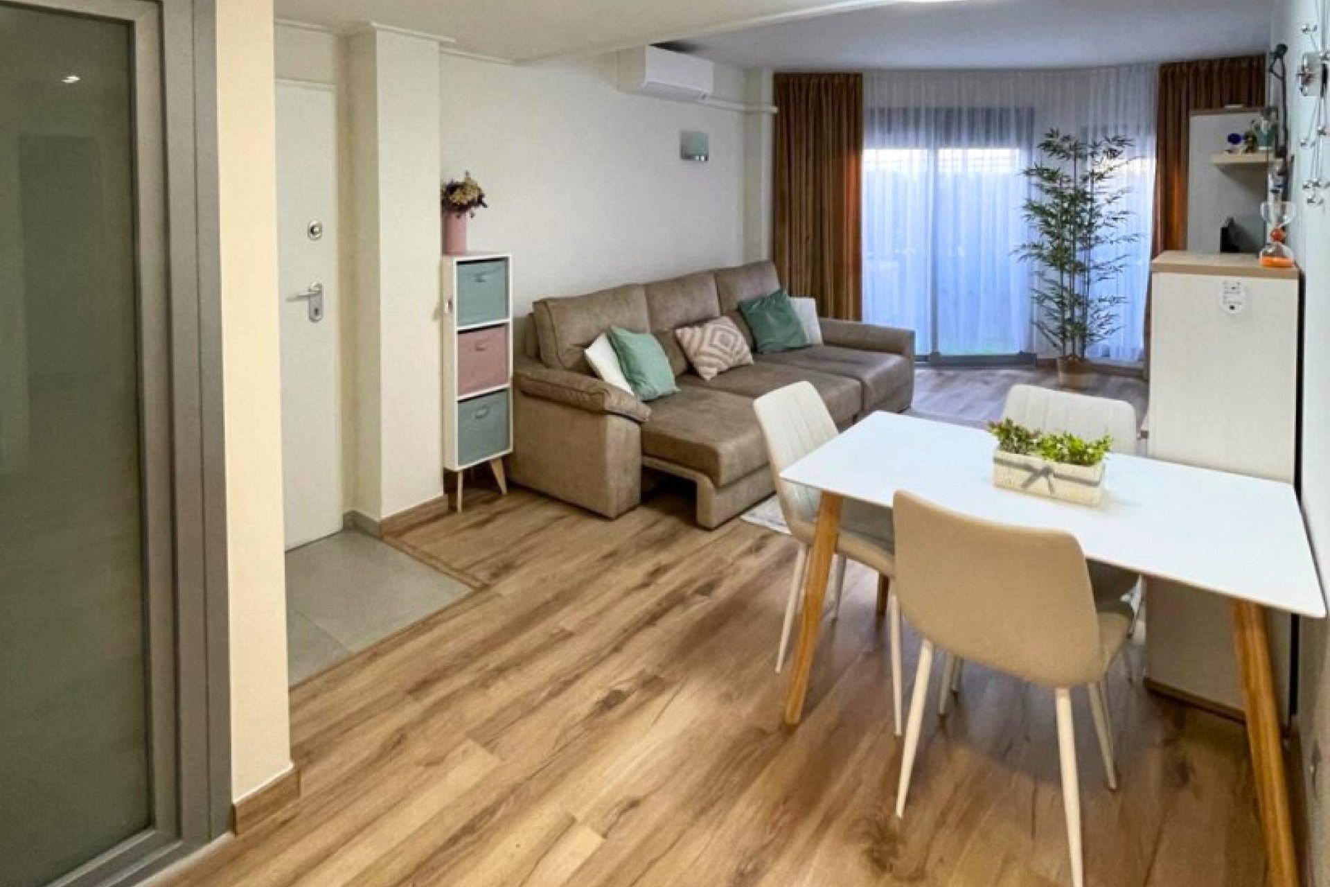 Wiederverkauf - Bungalow -
Torrevieja - Costa Blanca