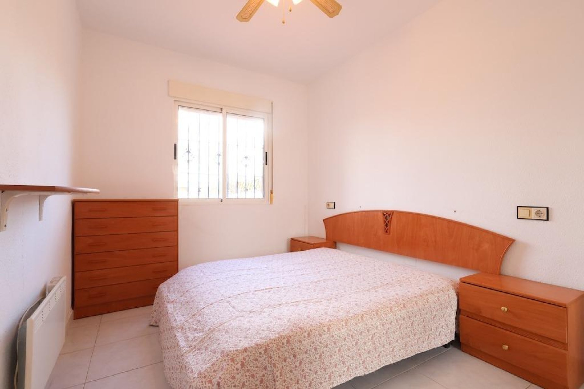 Wiederverkauf - Bungalow -
Torrevieja - Costa Blanca