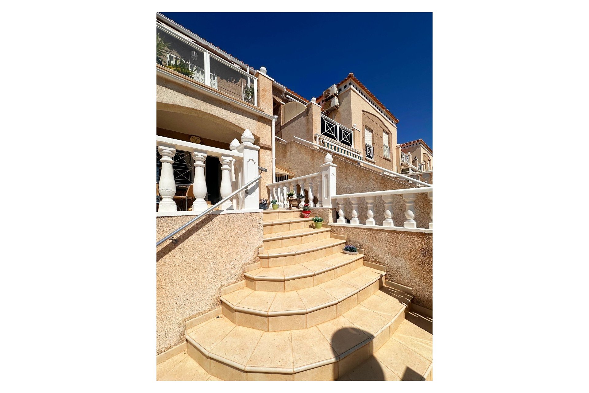 Wiederverkauf - Bungalow -
Torrevieja - Costa Blanca