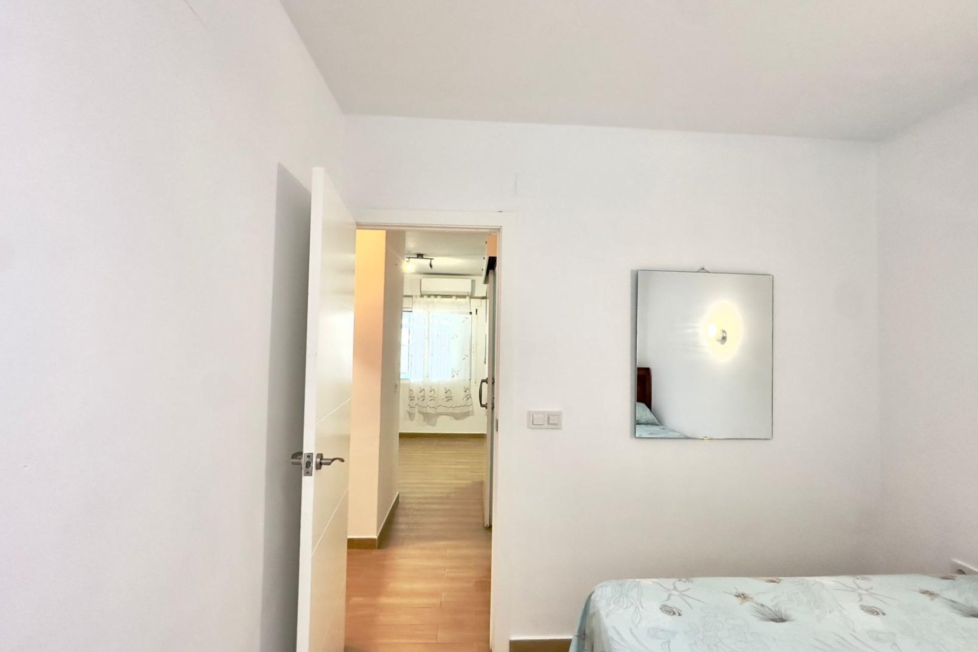 Wiederverkauf - Bungalow -
Torrevieja - El Limonar