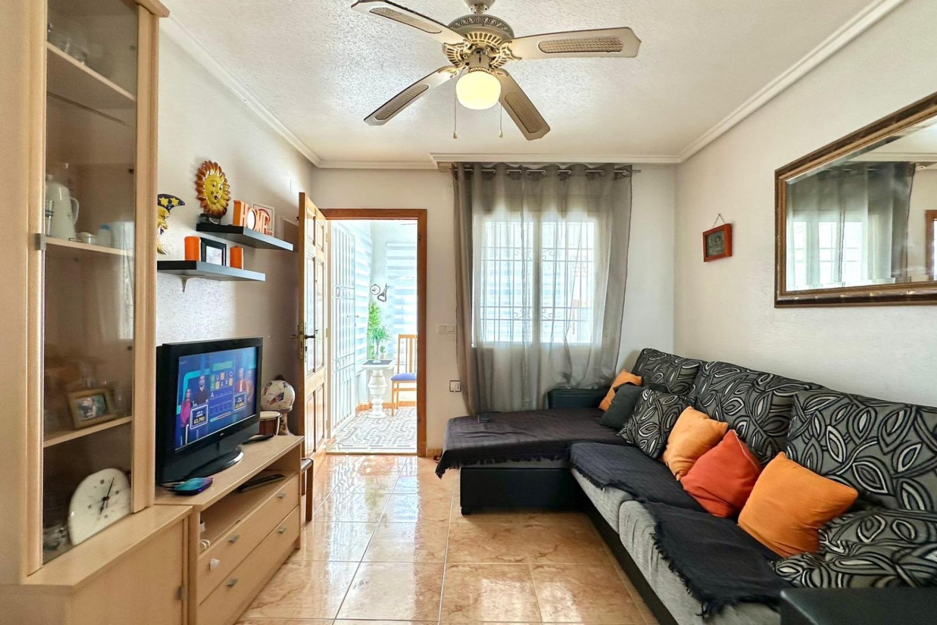 Wiederverkauf - Bungalow -
Torrevieja - El Limonar