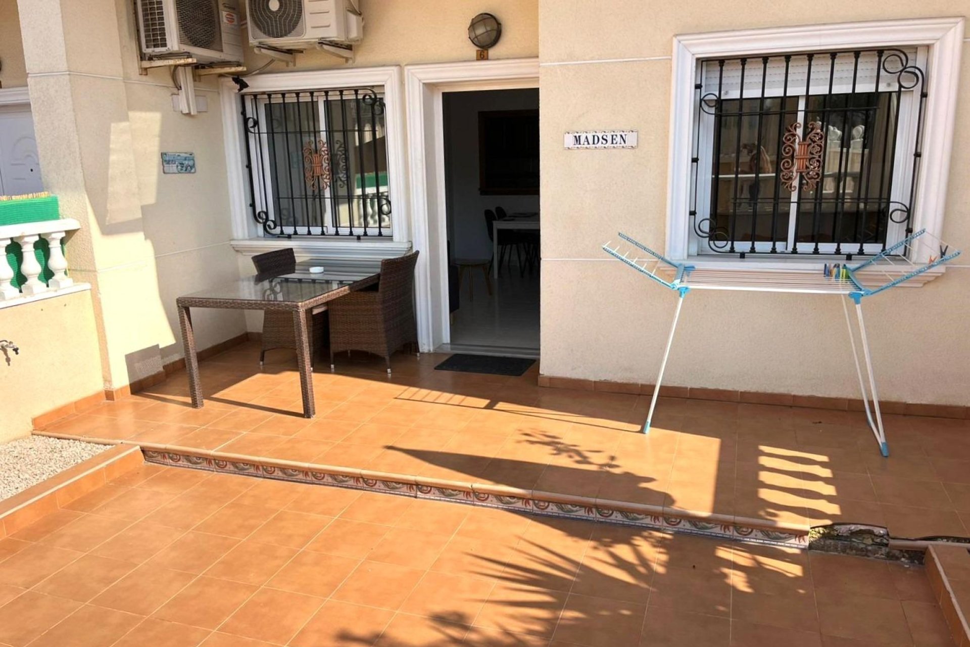Wiederverkauf - Bungalow -
Torrevieja - Estacion De Autobuses