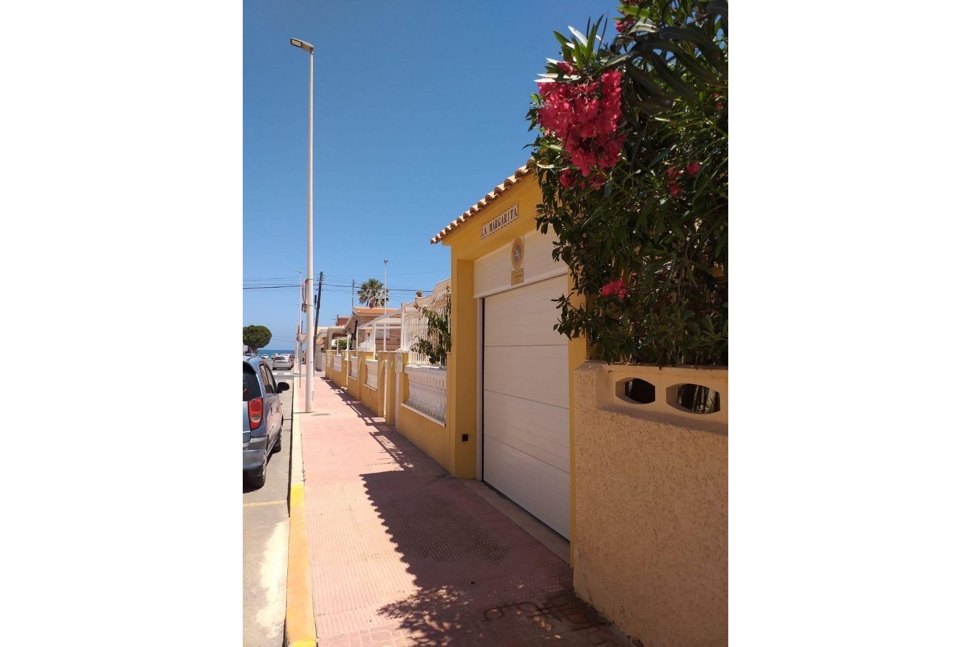 Wiederverkauf - Bungalow -
Torrevieja - La Mata