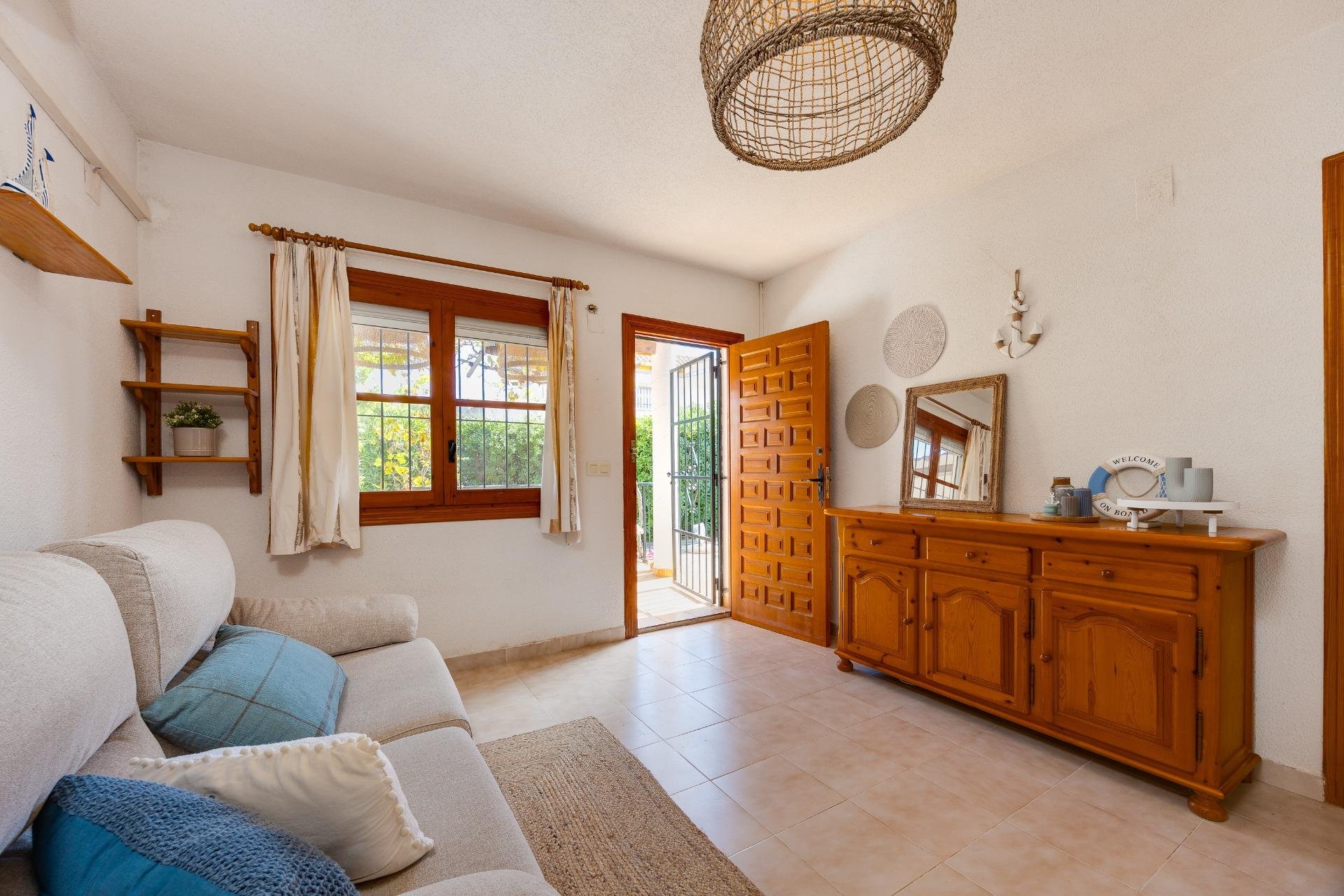 Wiederverkauf - Bungalow -
Torrevieja - Los Balcones