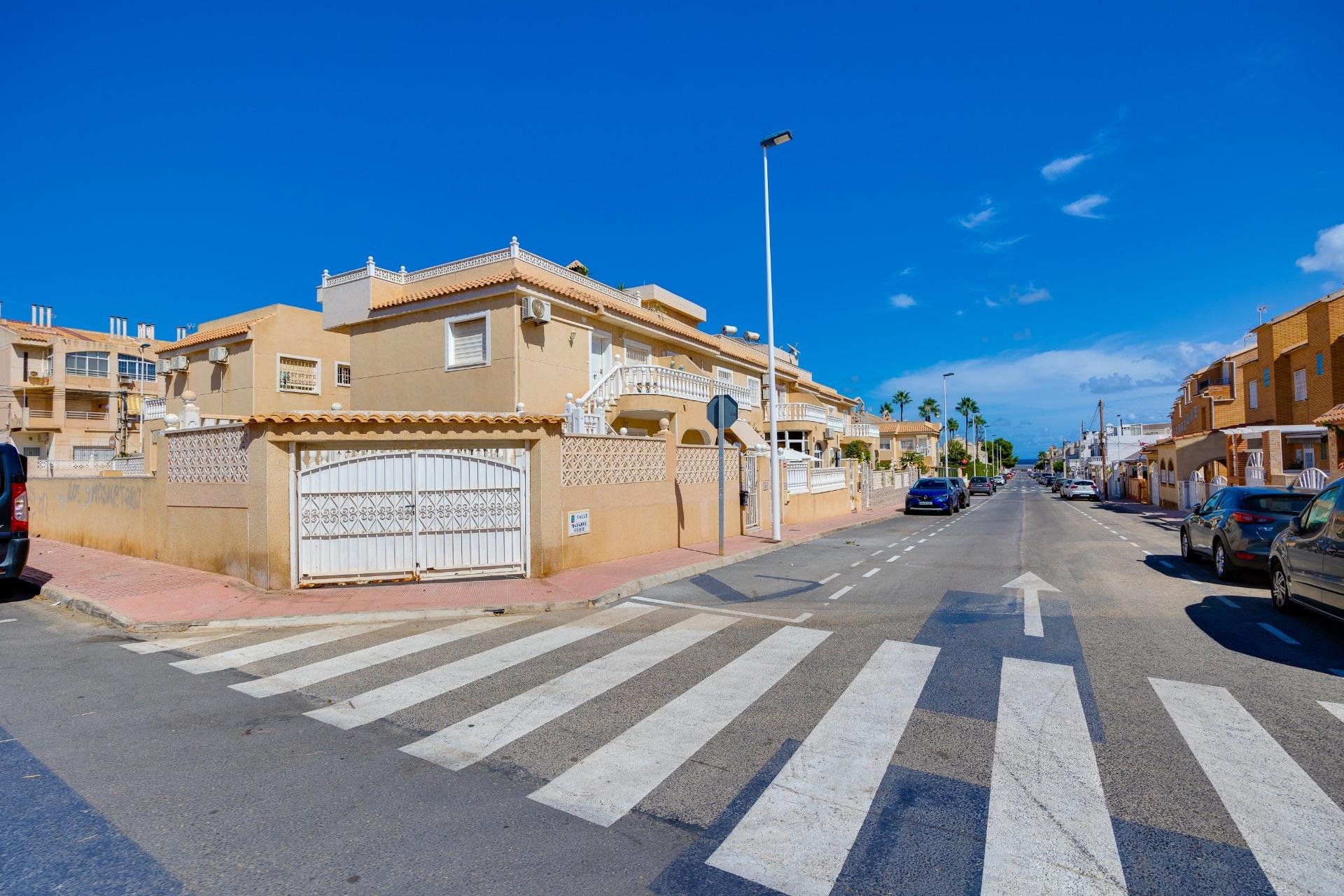 Wiederverkauf - Bungalow -
Torrevieja - Los Frutales
