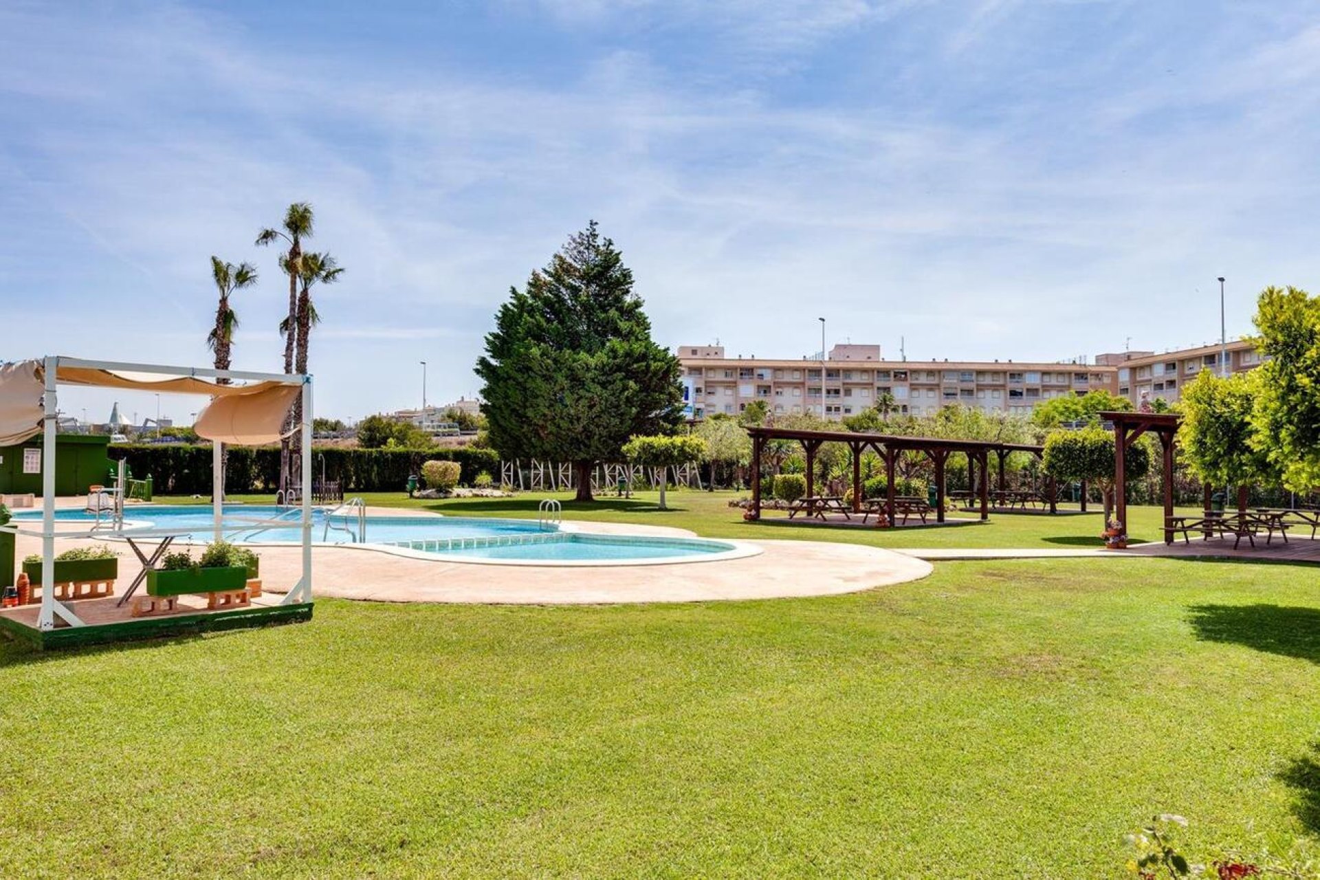 Wiederverkauf - Bungalow -
Torrevieja - PARQUE DE LAS NACIONES