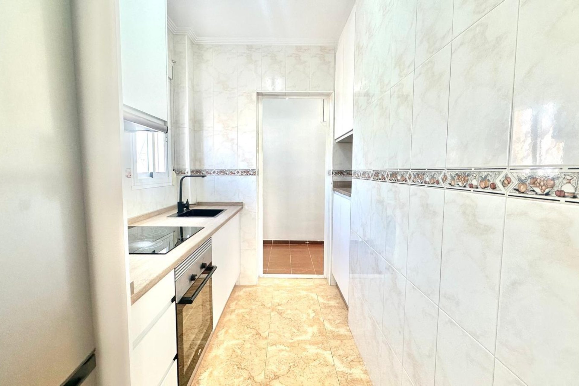 Wiederverkauf - Bungalow -
Torrevieja - Playa de los Locos