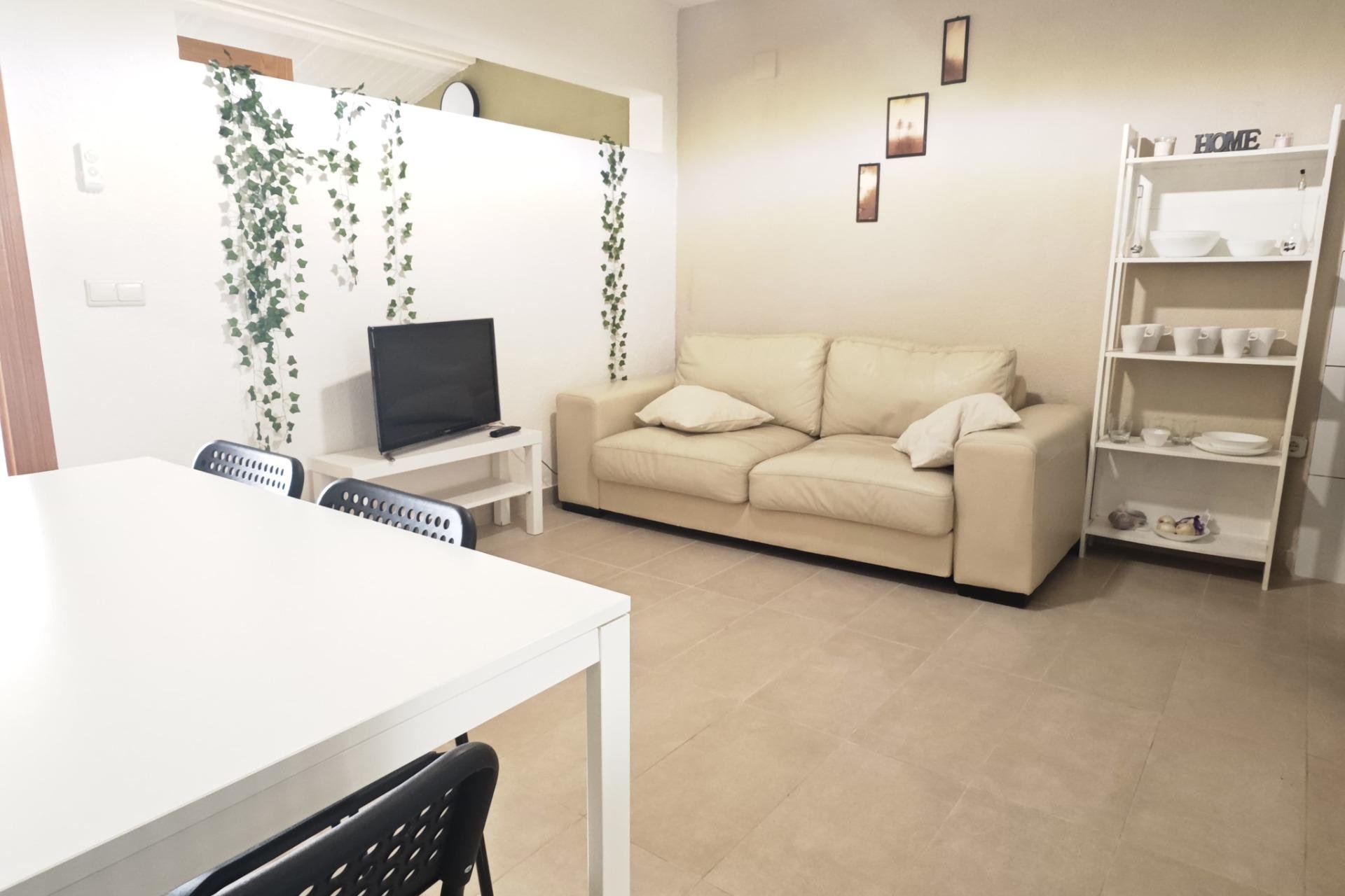 Wiederverkauf - Bungalow -
Torrevieja - Playa del Cura